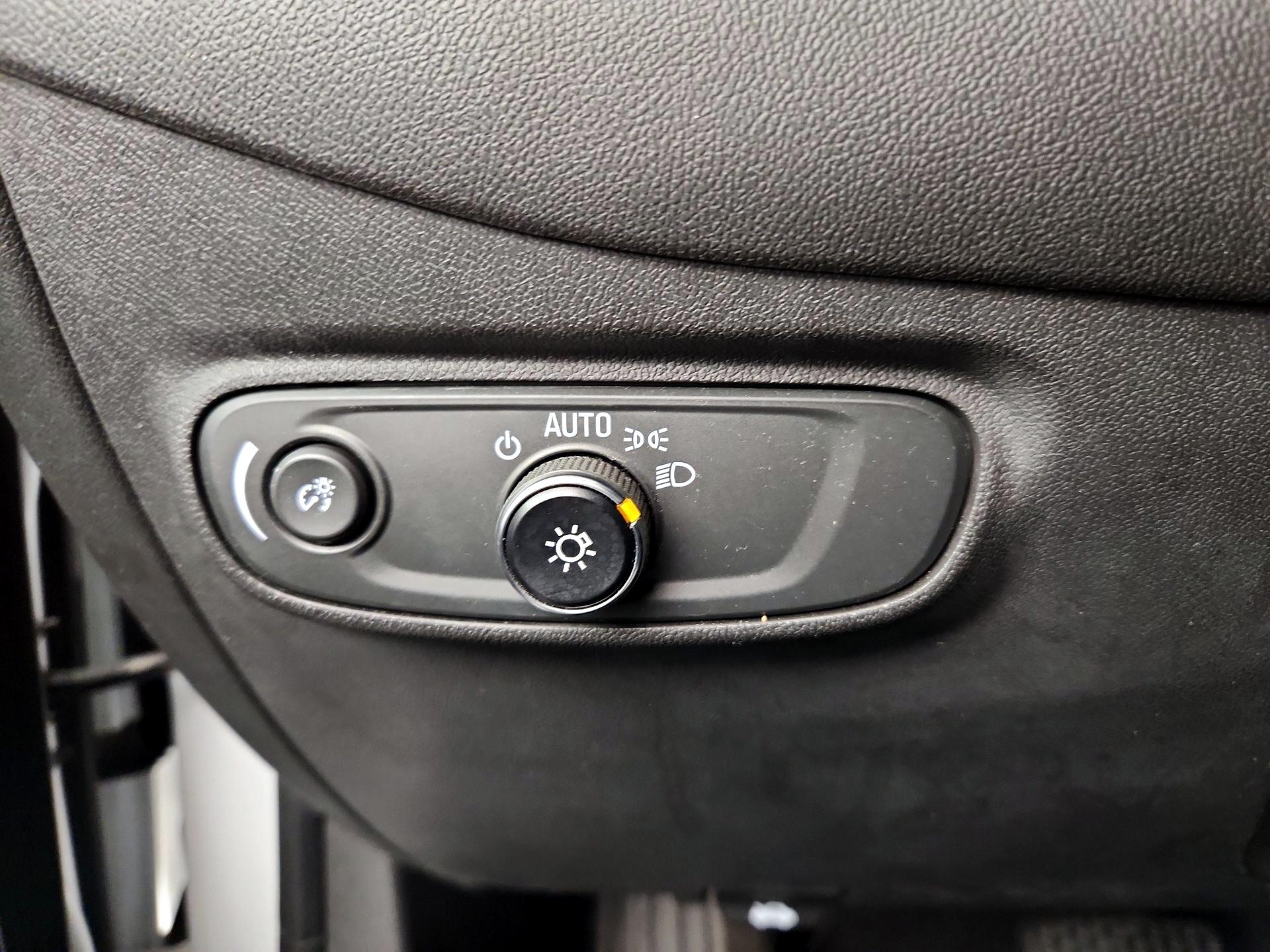 Thumbnail: 2021 Chevrolet Equinox - 13