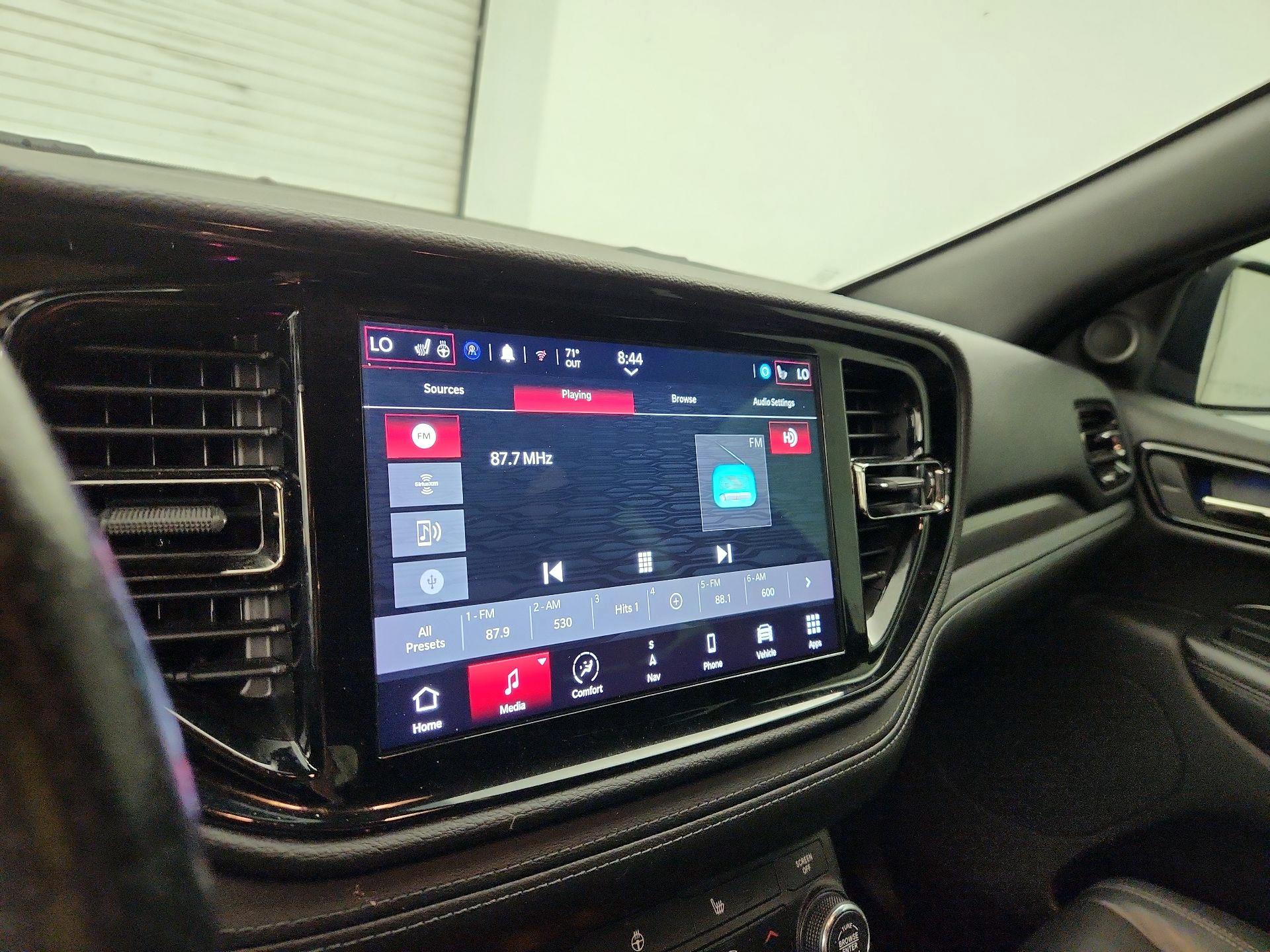 Thumbnail: 2022 Dodge Durango - 16