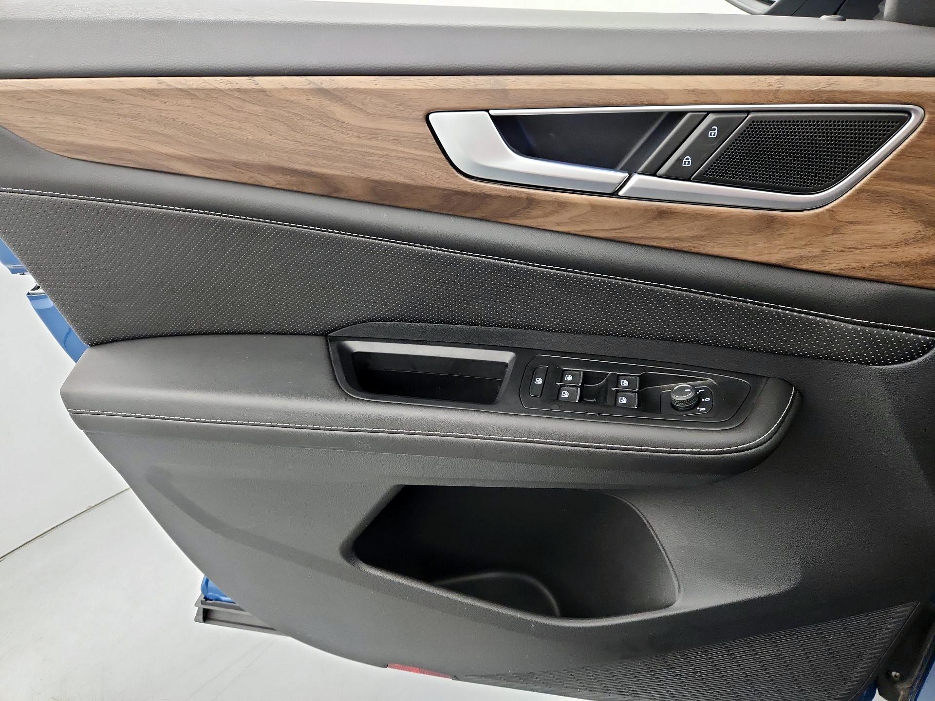 Thumbnail: 2025 Volkswagen Atlas - 12