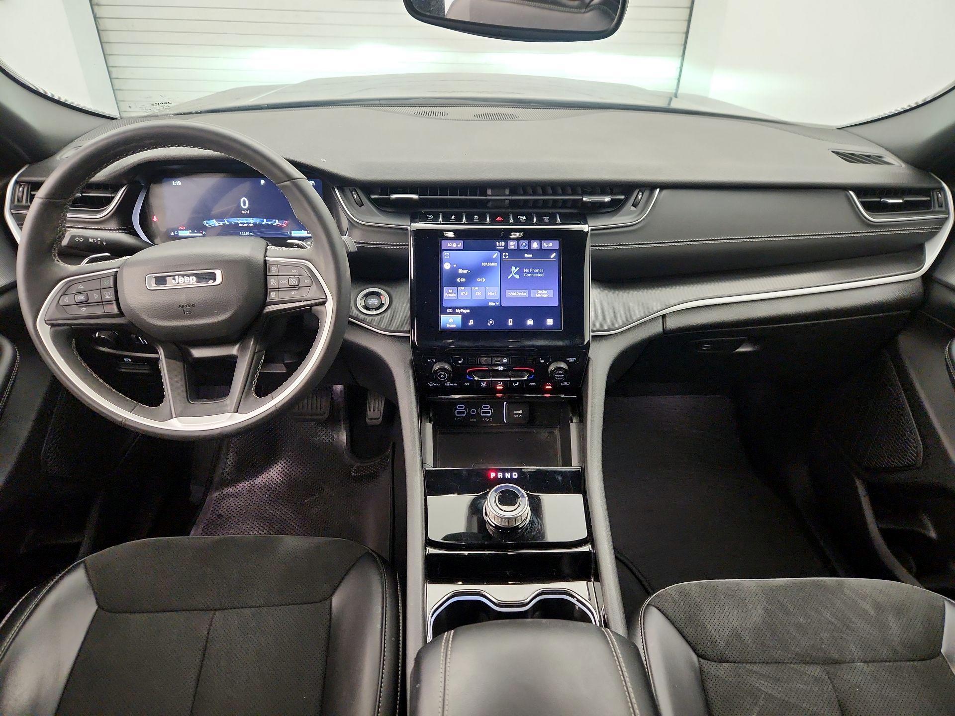 Thumbnail: 2023 Jeep Grand Cherokee - 9