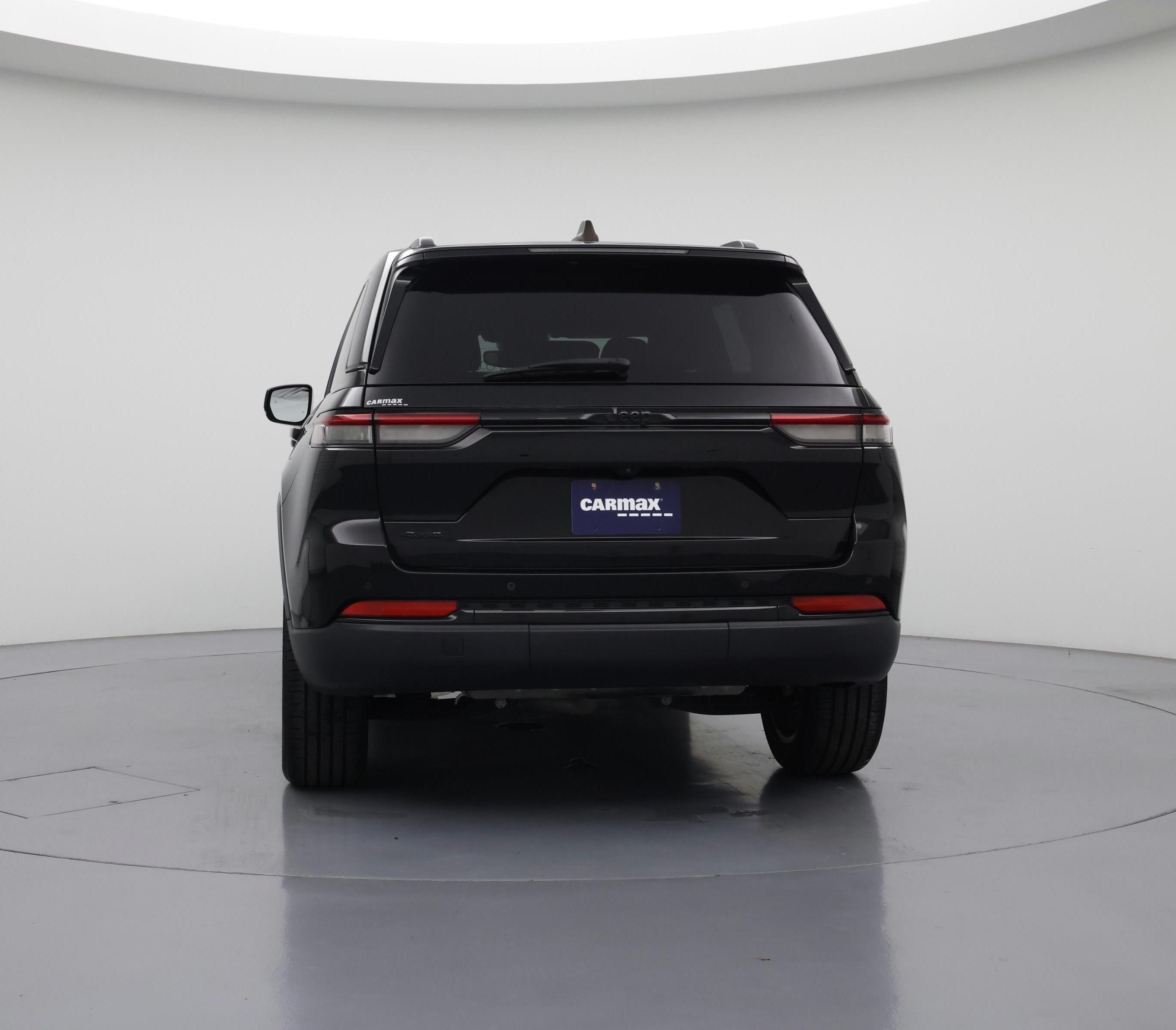 Thumbnail: 2023 Jeep Grand Cherokee - 6