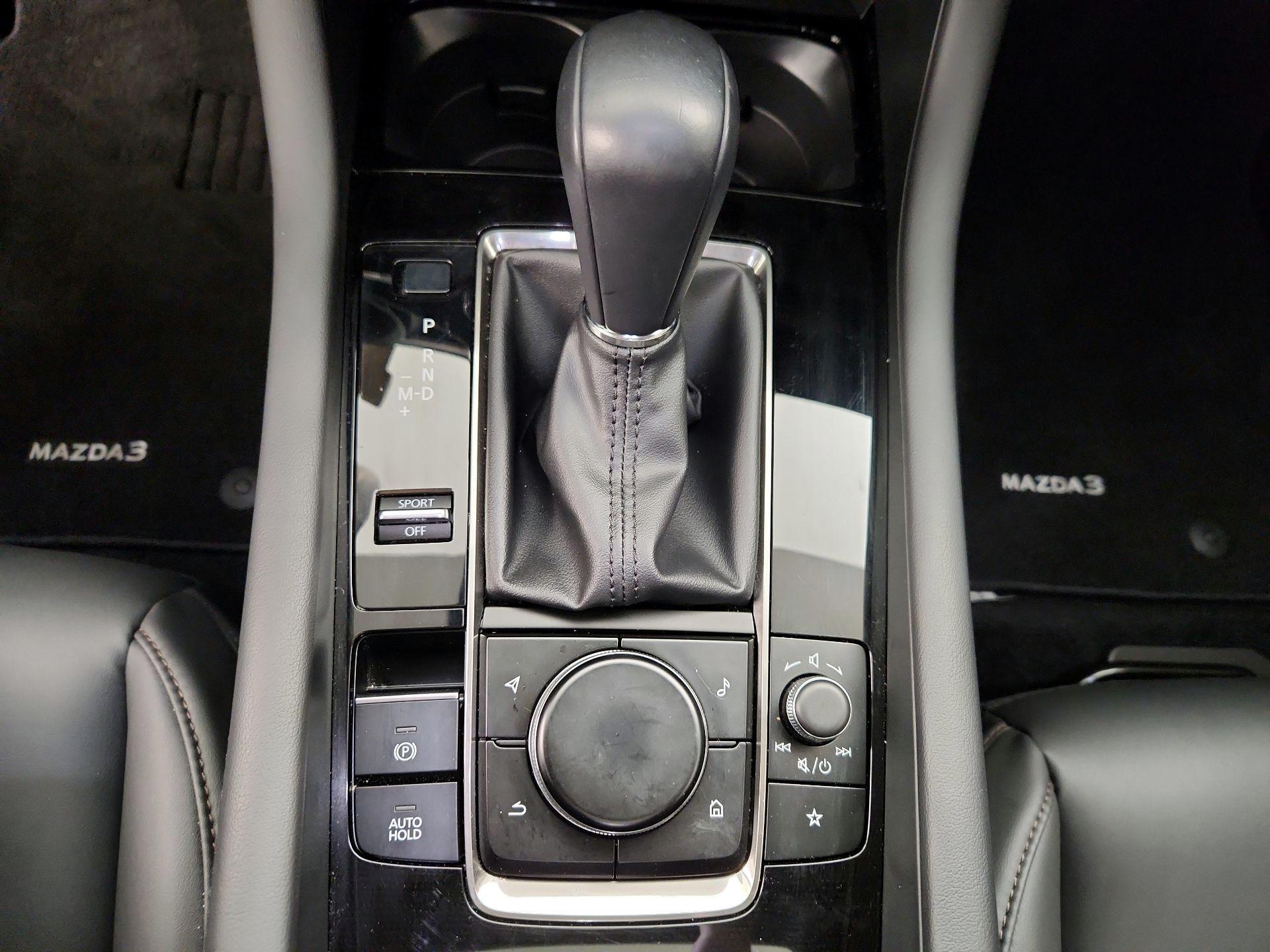 Thumbnail: 2025 Mazda Mazda3 - 17