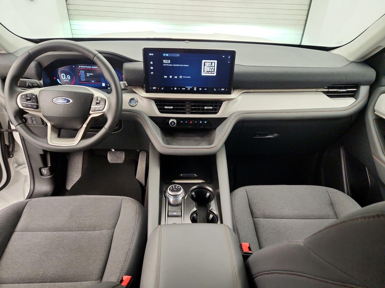 2025 Ford Explorer Active - Photo 10