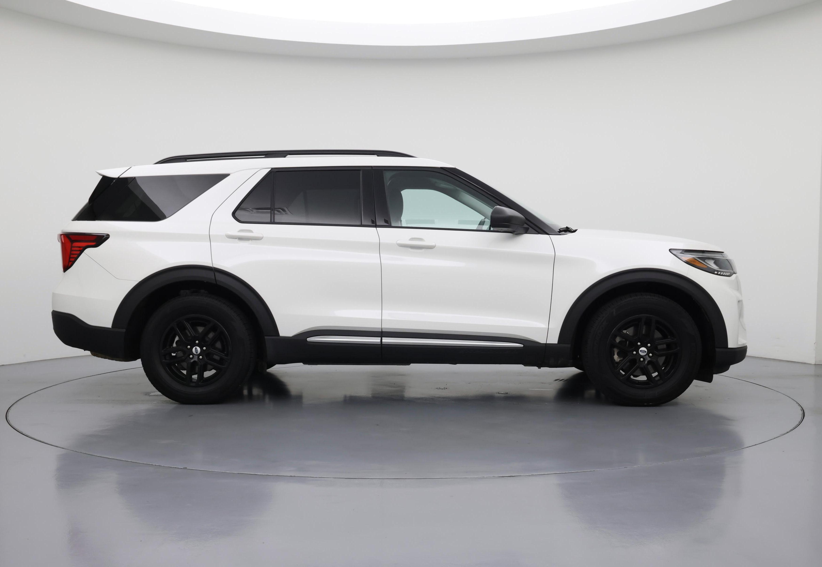 Thumbnail: 2025 Ford Explorer - 7
