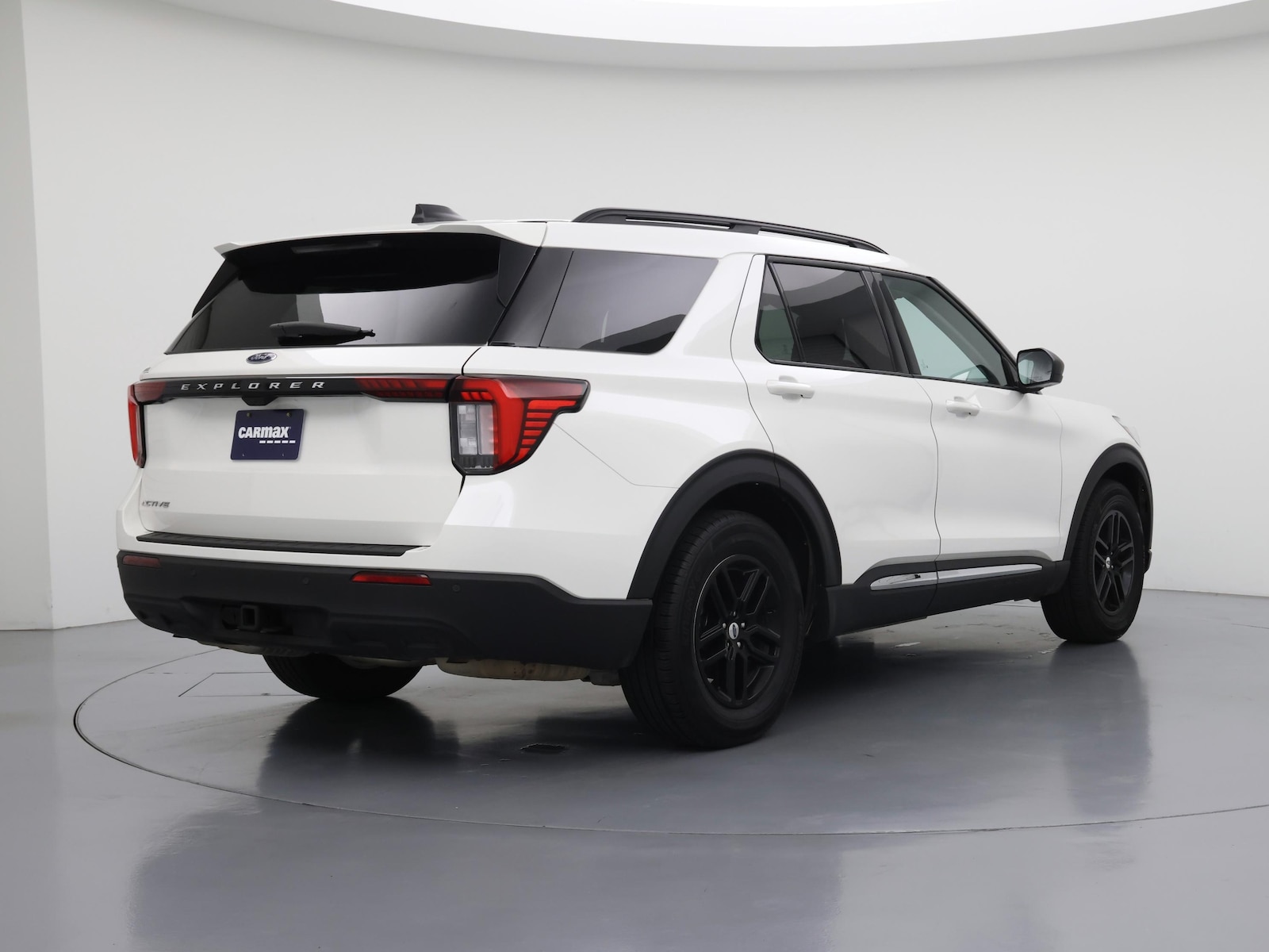 2025 Ford Explorer Active - Photo 9