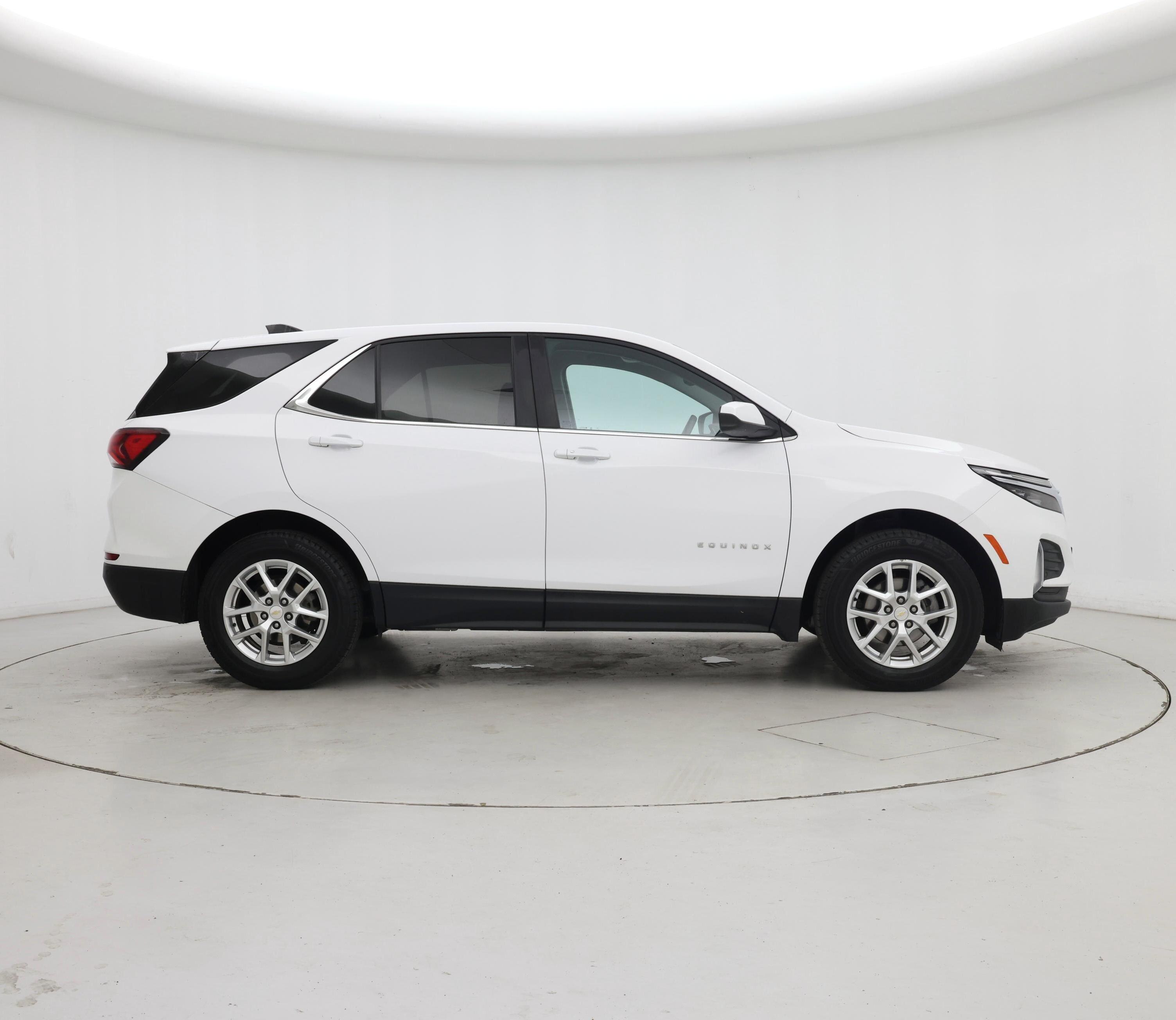 Thumbnail: 2022 Chevrolet Equinox - 7
