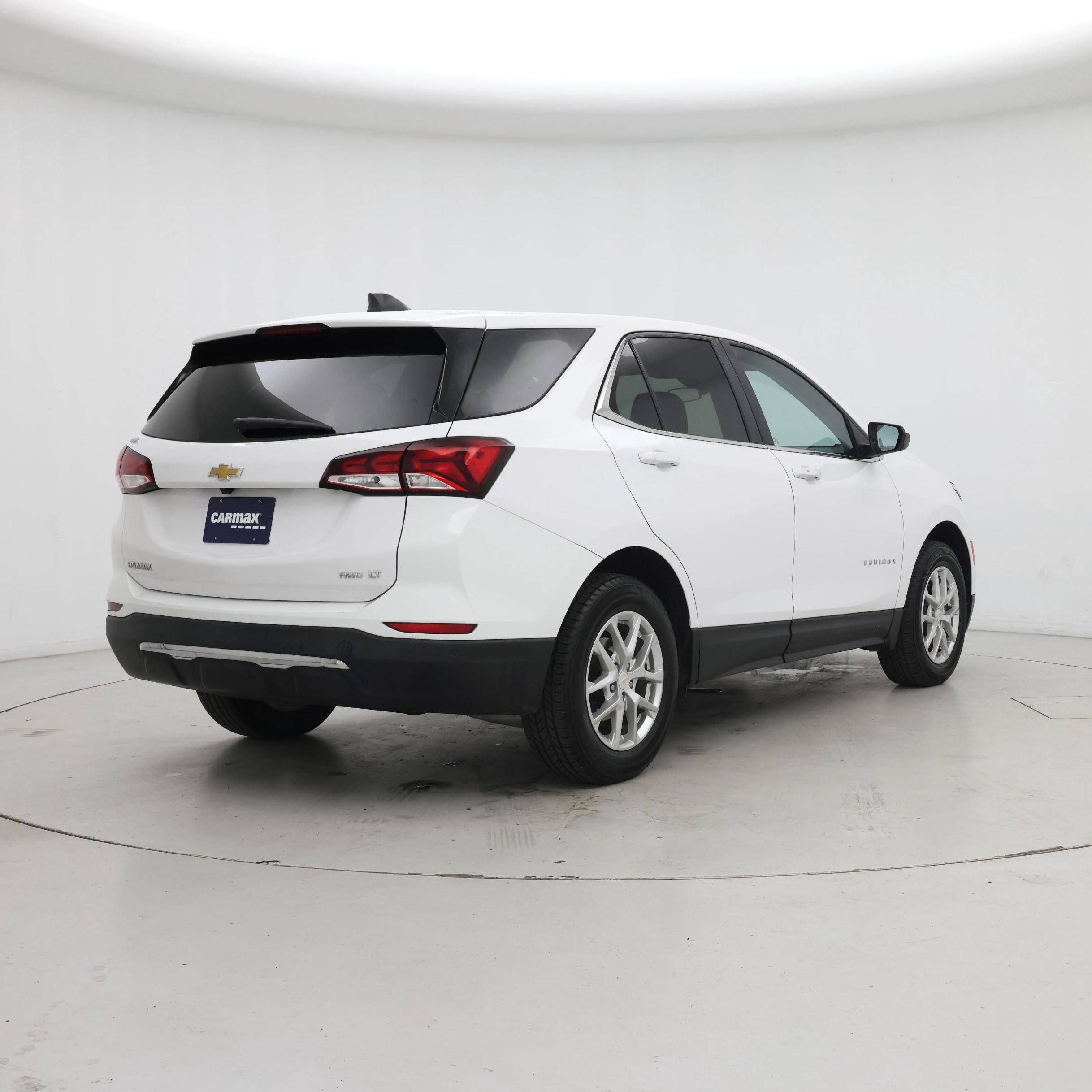 Thumbnail: 2022 Chevrolet Equinox - 8