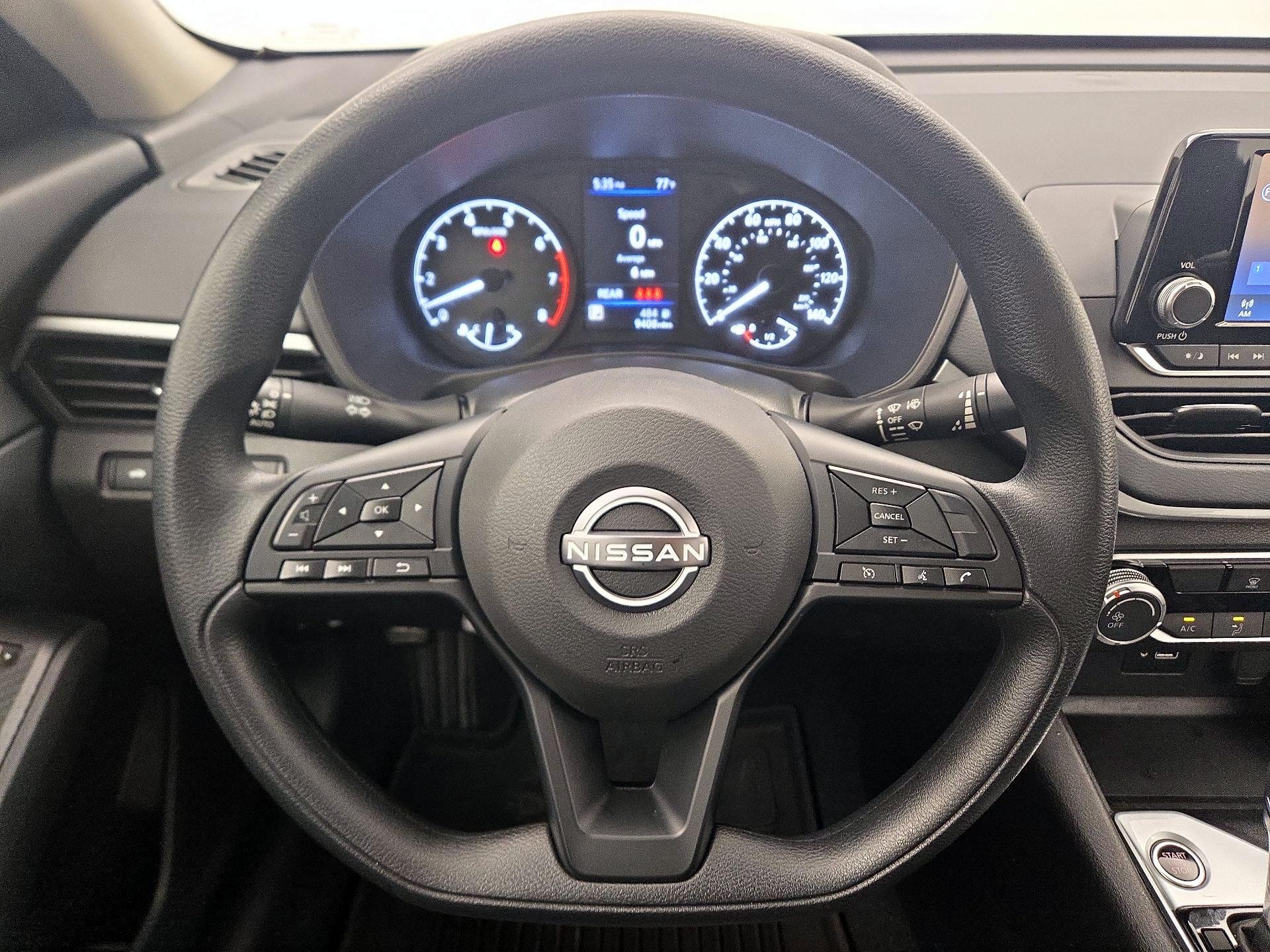 Thumbnail: 2023 Nissan Altima - 10