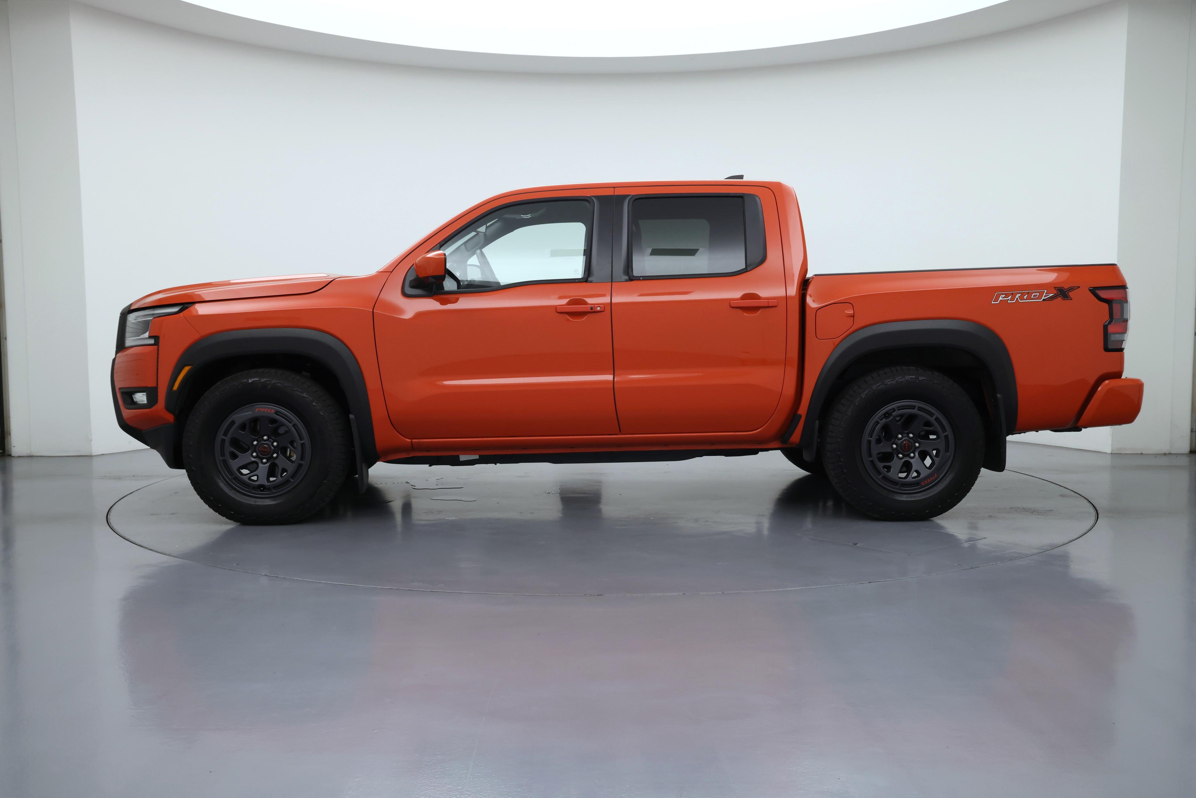 Thumbnail: 2025 Nissan Frontier - 3