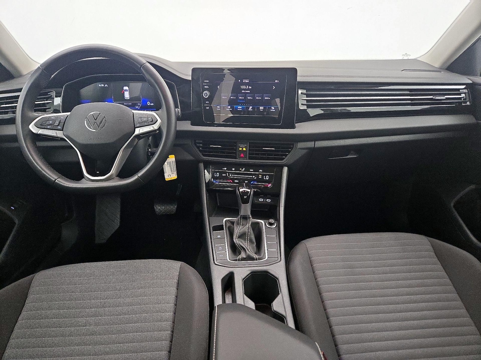 2025 Volkswagen Jetta S - Photo 10
