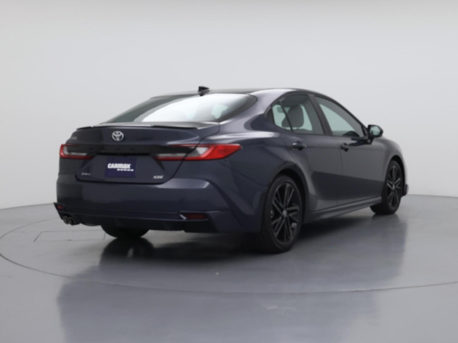 2026 Toyota Camry XSE - Photo 9