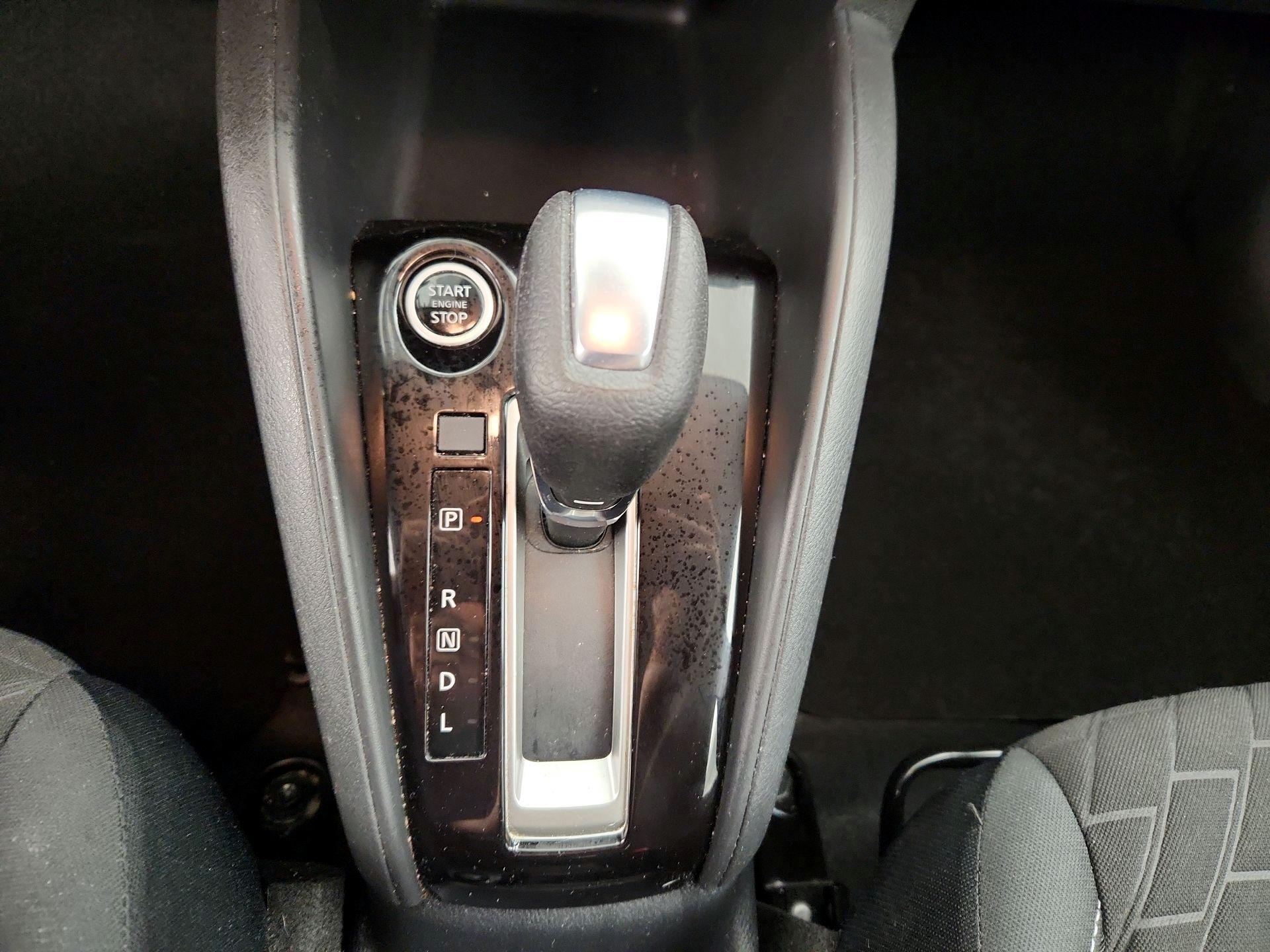 Thumbnail: 2021 Nissan Kicks - 17