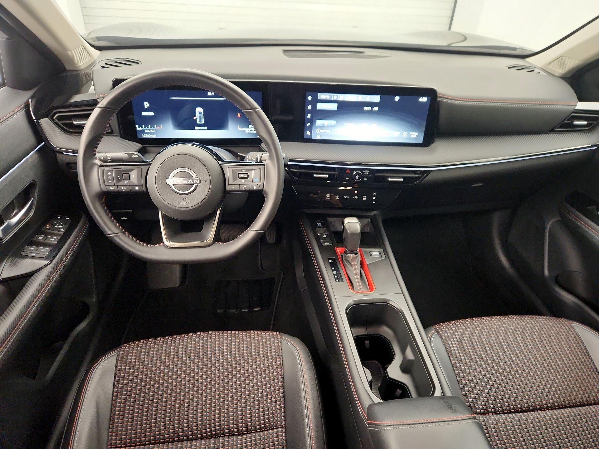 Thumbnail: 2025 Nissan Kicks - 9