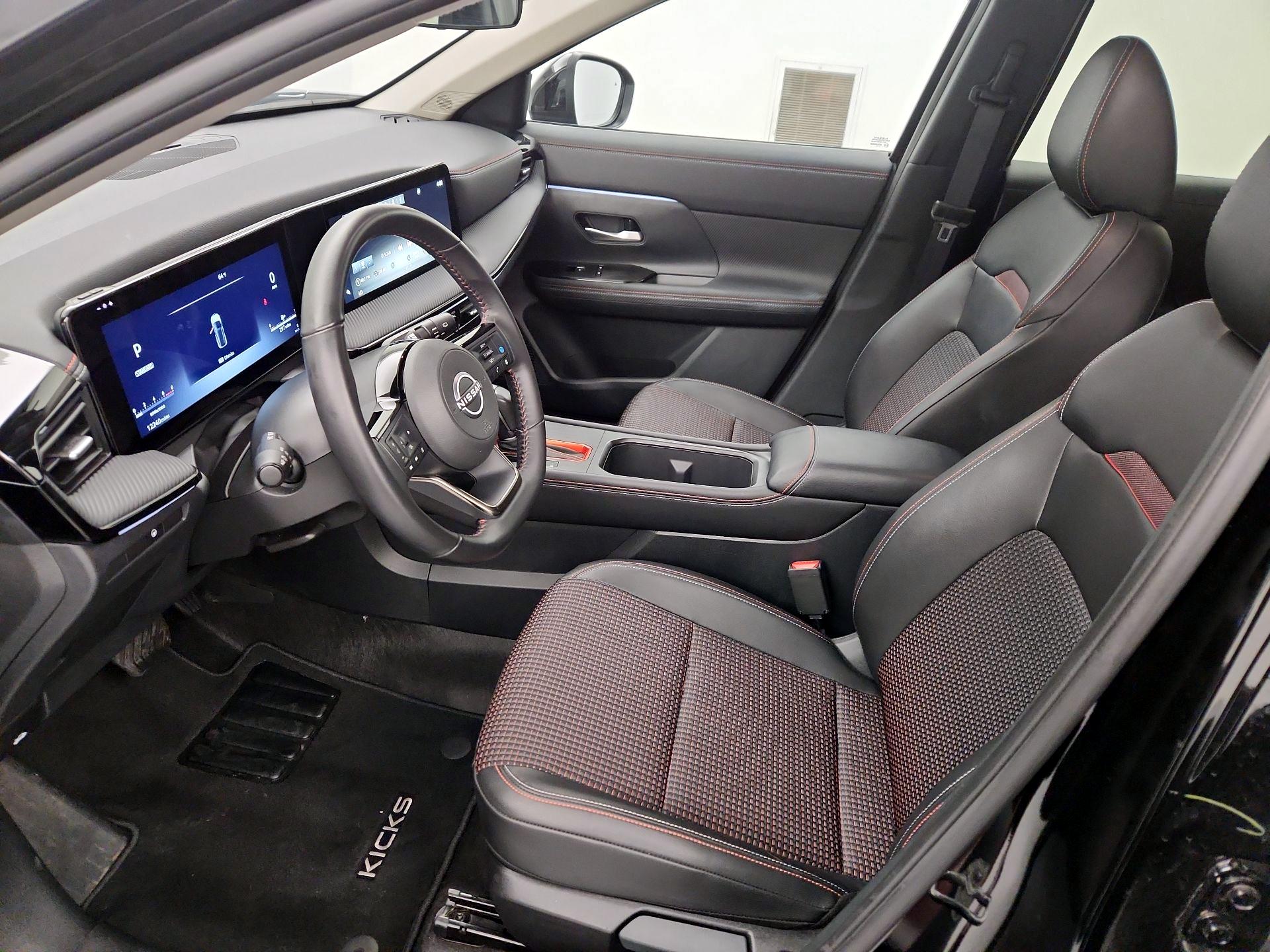 Thumbnail: 2025 Nissan Kicks - 11