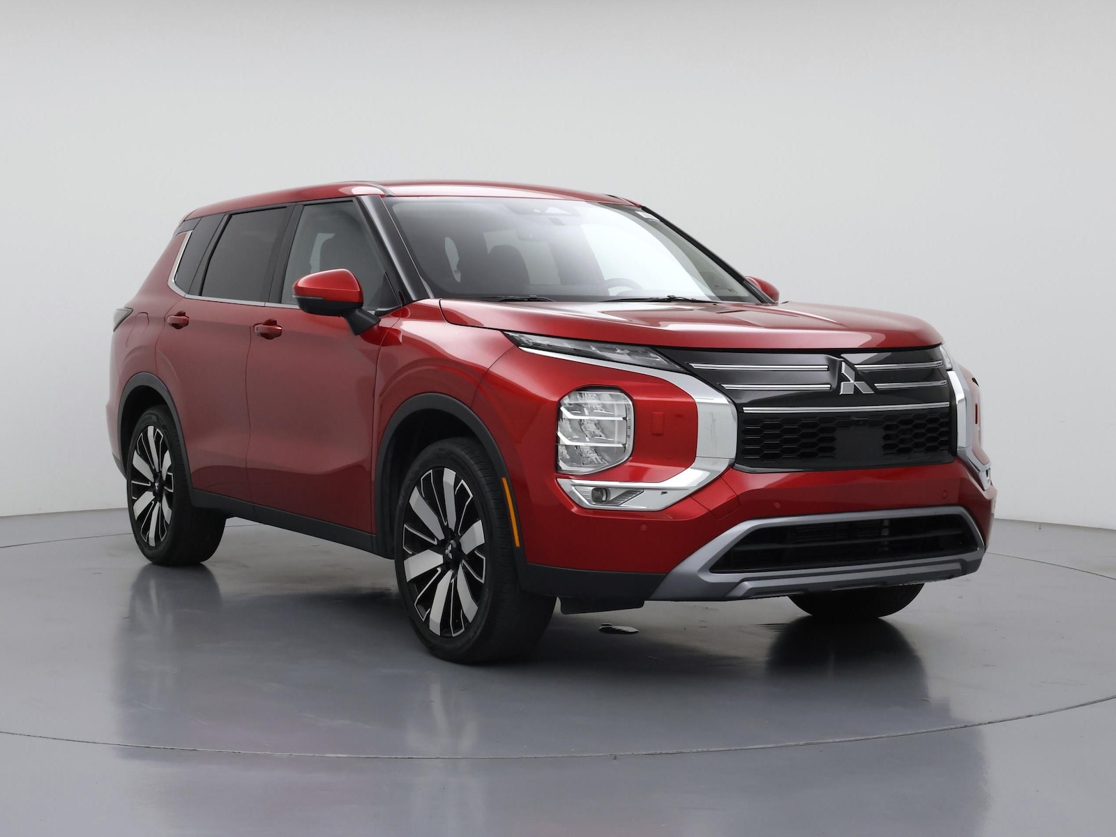 2025 Mitsubishi Outlander SE - Photo 2