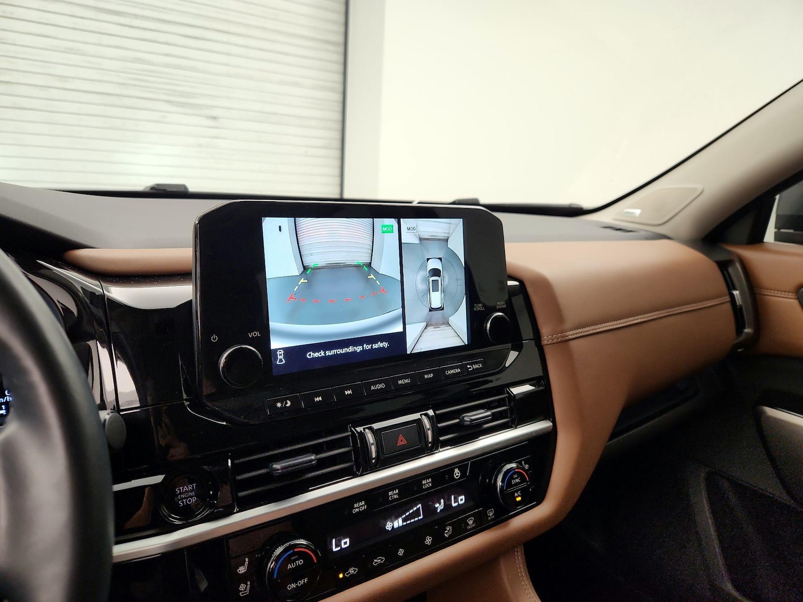 2025 Nissan Pathfinder Platinum - Photo 15