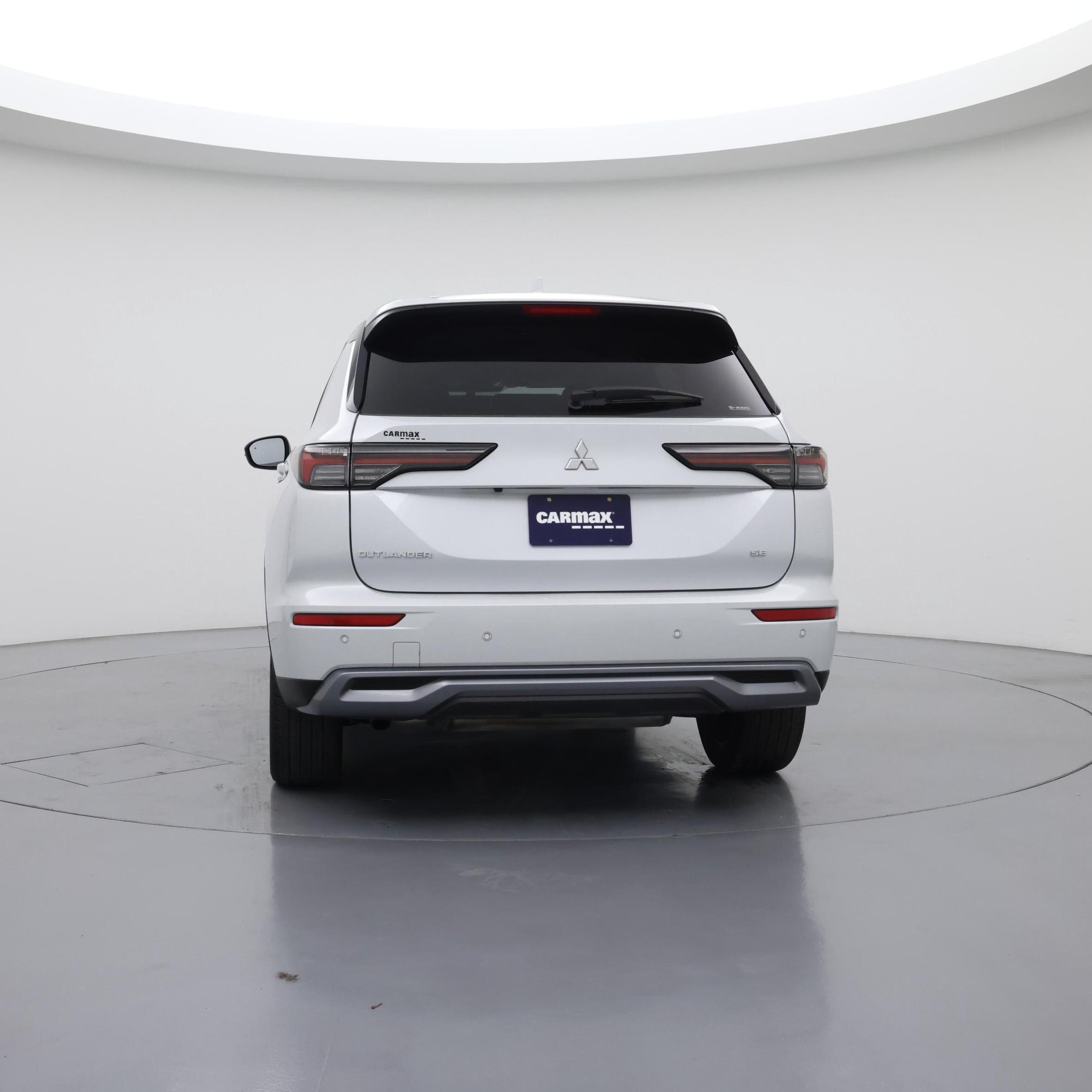 Thumbnail: 2025 Mitsubishi Outlander - 6