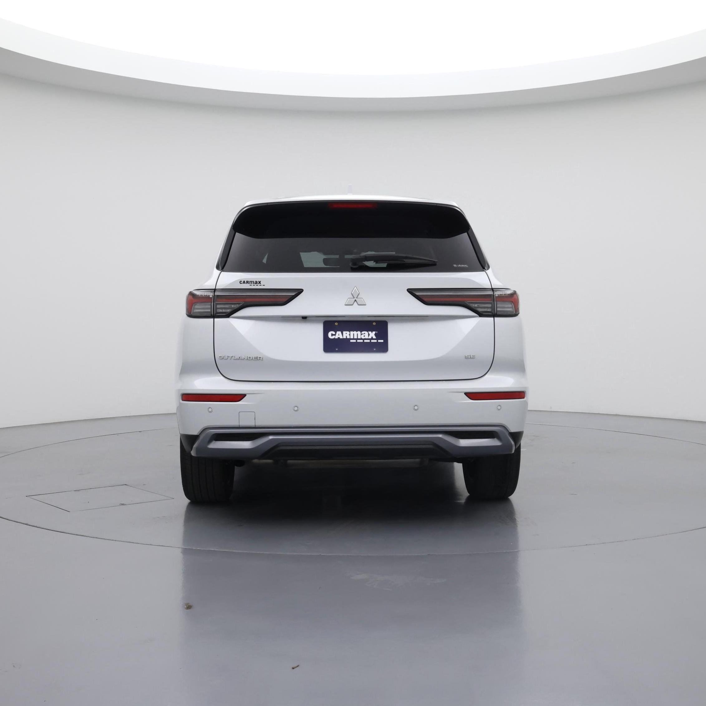 Thumbnail: 2025 Mitsubishi Outlander - 6