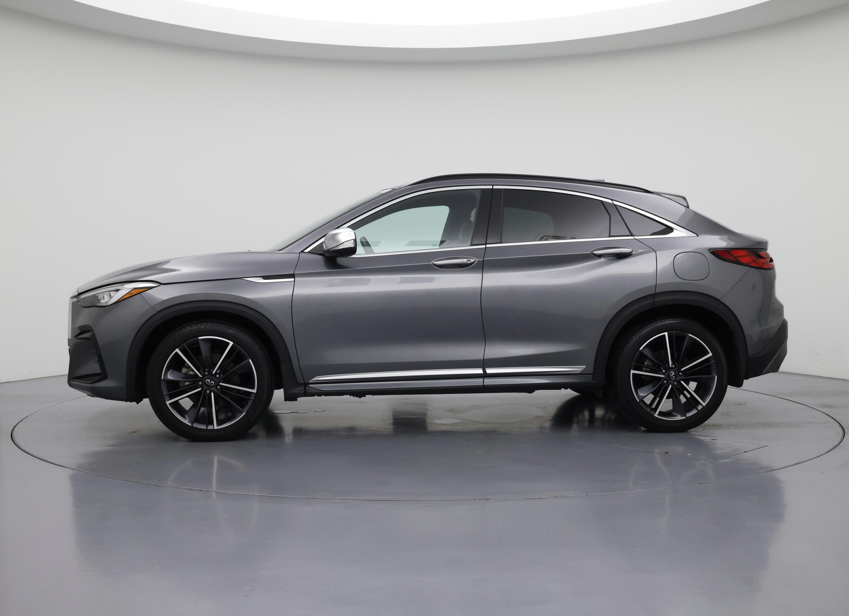Thumbnail: 2023 INFINITI QX55 - 3