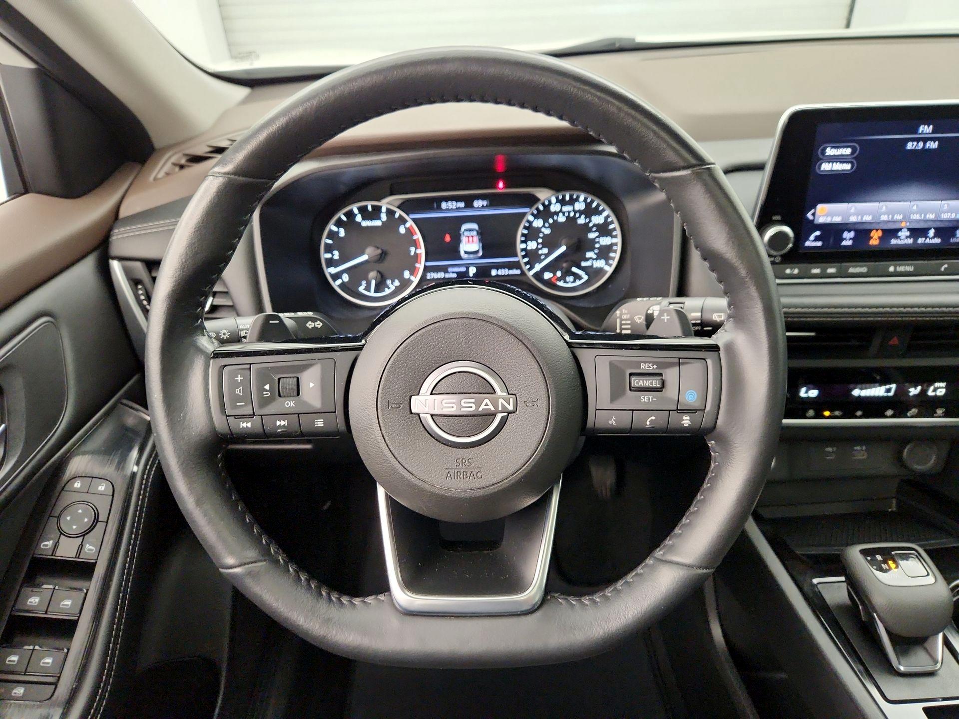 Thumbnail: 2023 Nissan Rogue - 10
