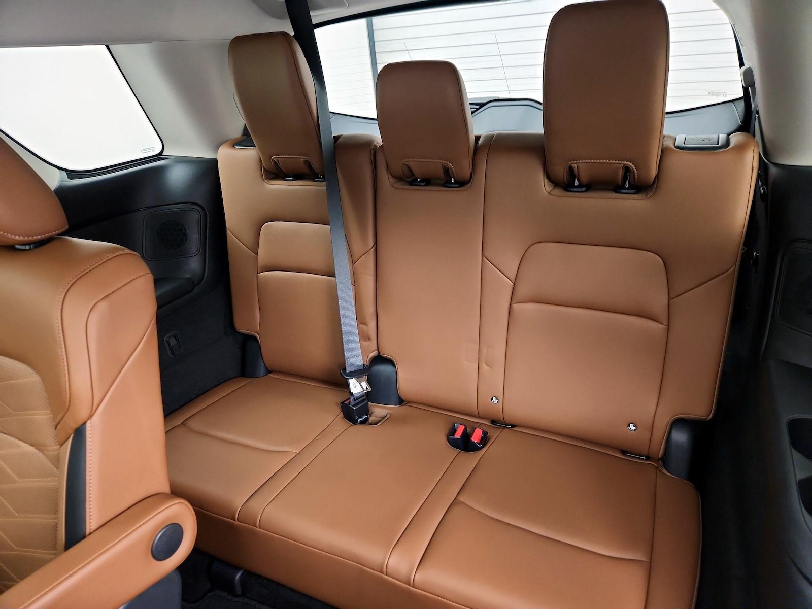 2025 Nissan Pathfinder Platinum - Photo 22