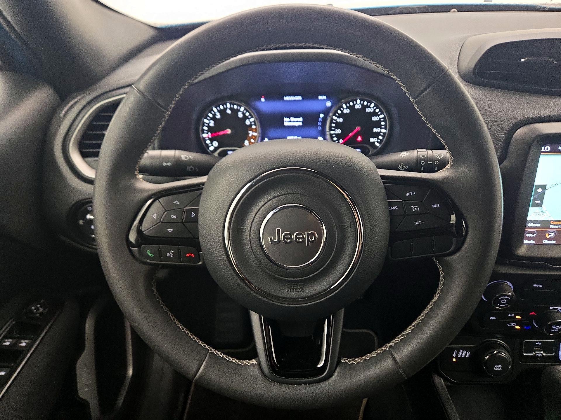 Thumbnail: 2021 Jeep Renegade - 10