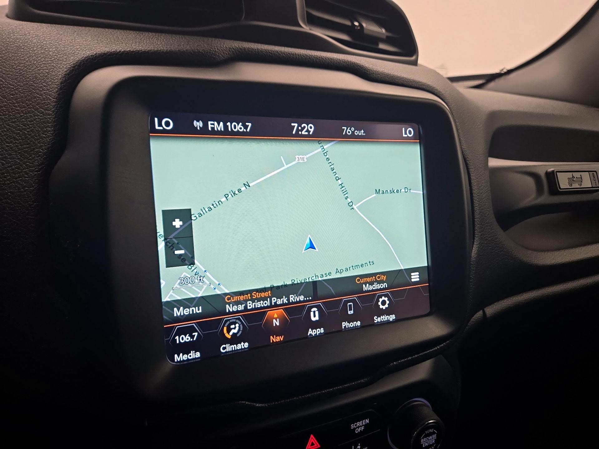 Thumbnail: 2021 Jeep Renegade - 14