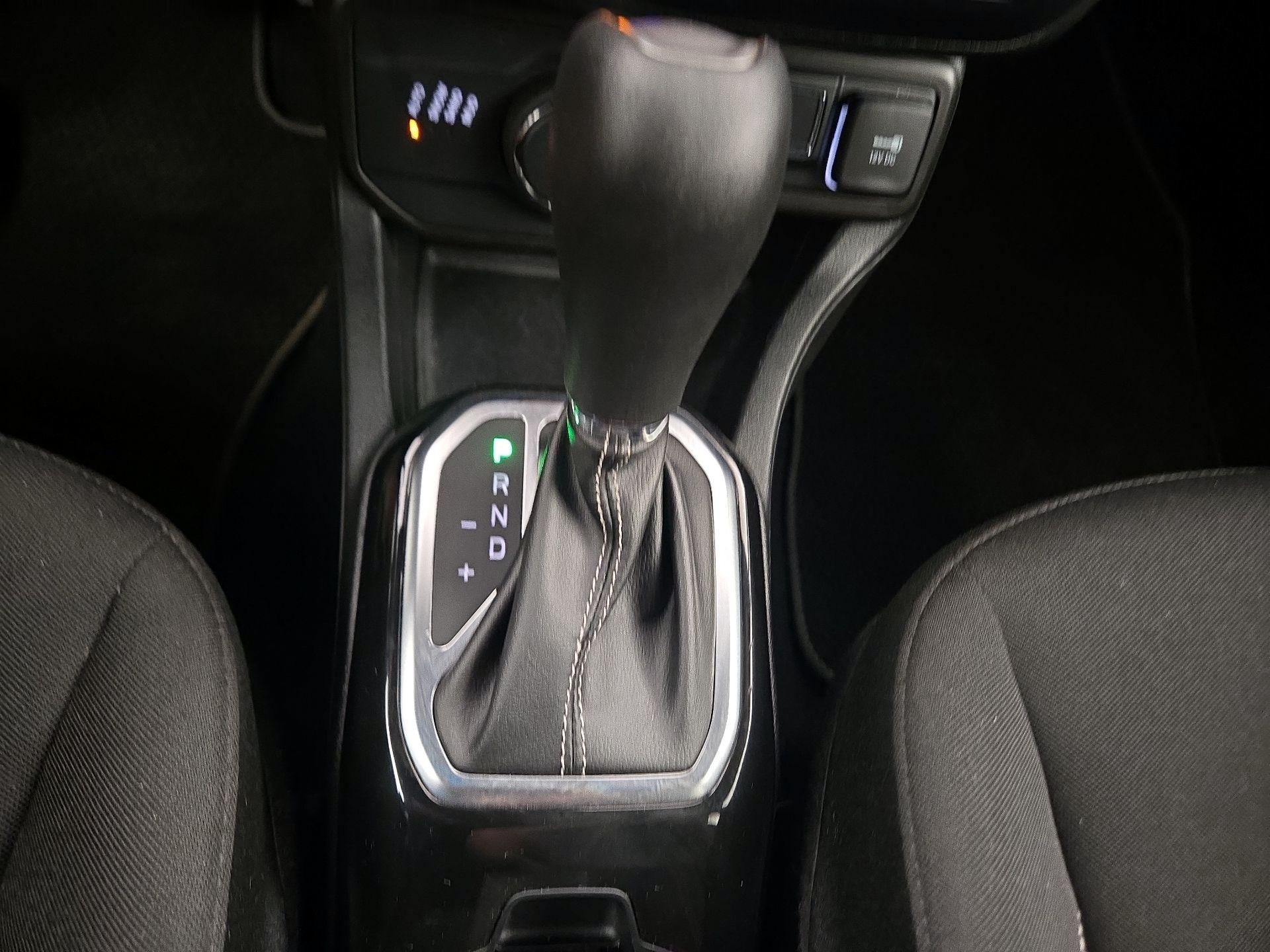 Thumbnail: 2021 Jeep Renegade - 18