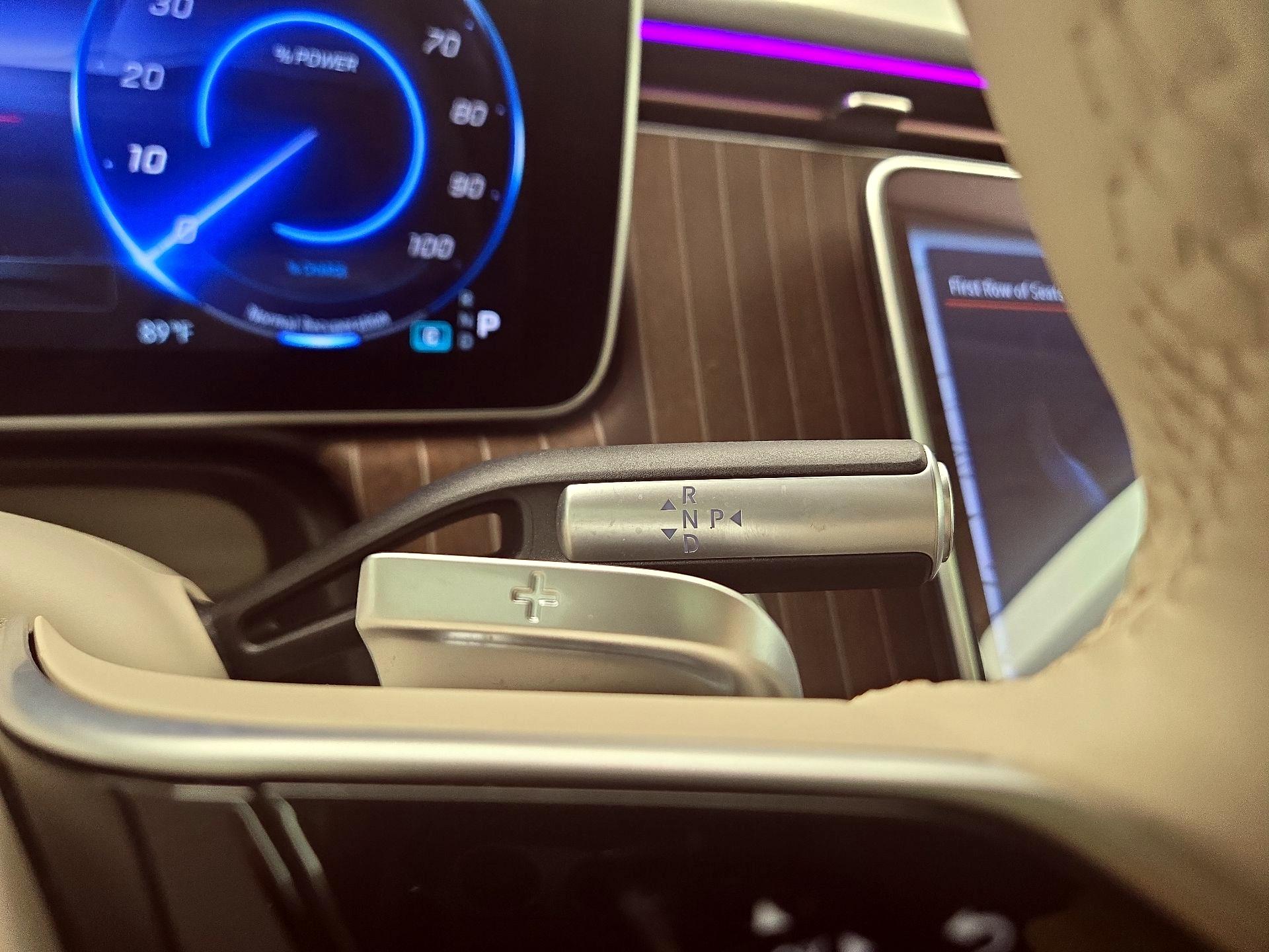 Thumbnail: 2023 Mercedes-Benz EQS - 18