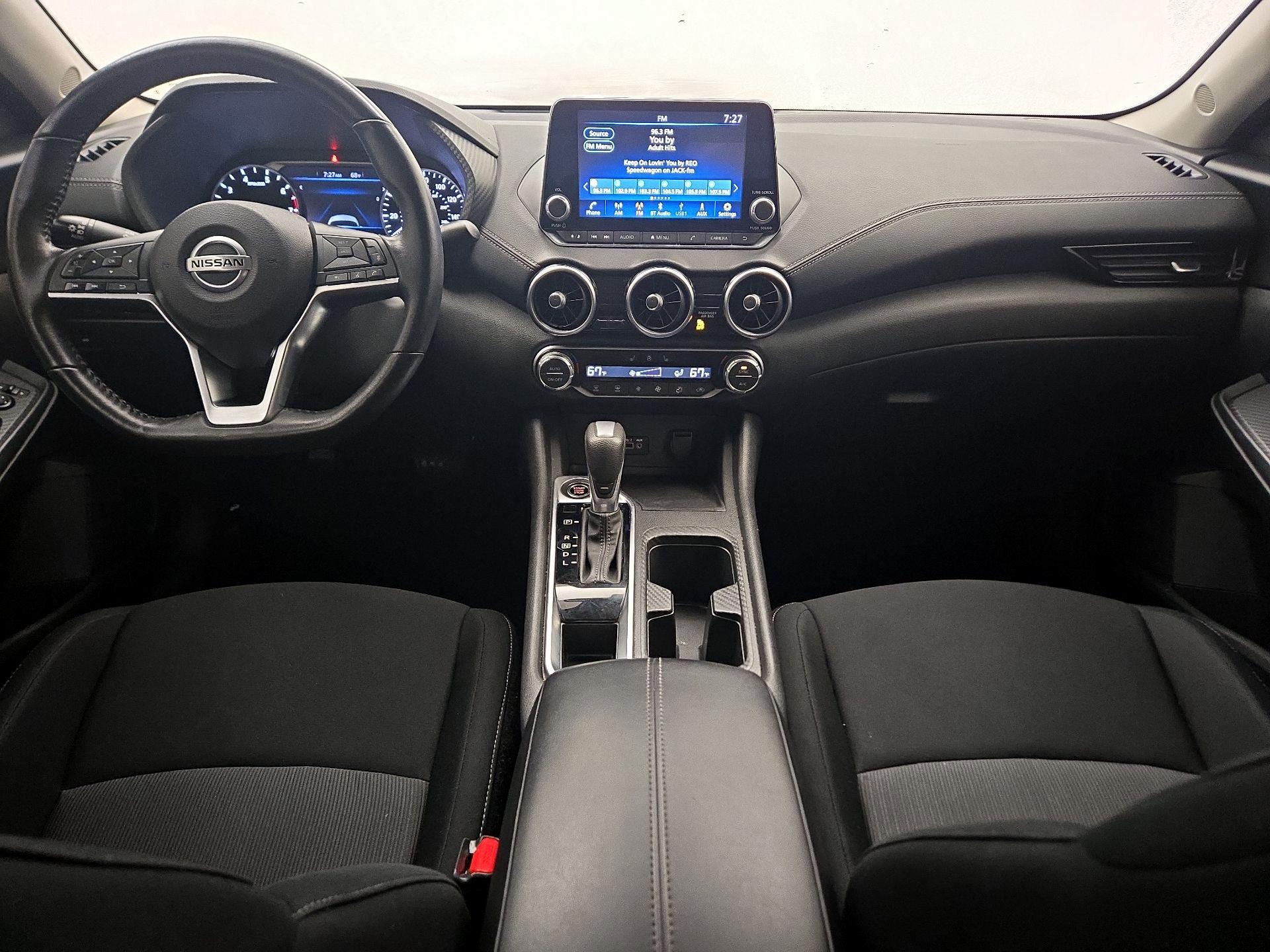 Thumbnail: 2023 Nissan Sentra - 9