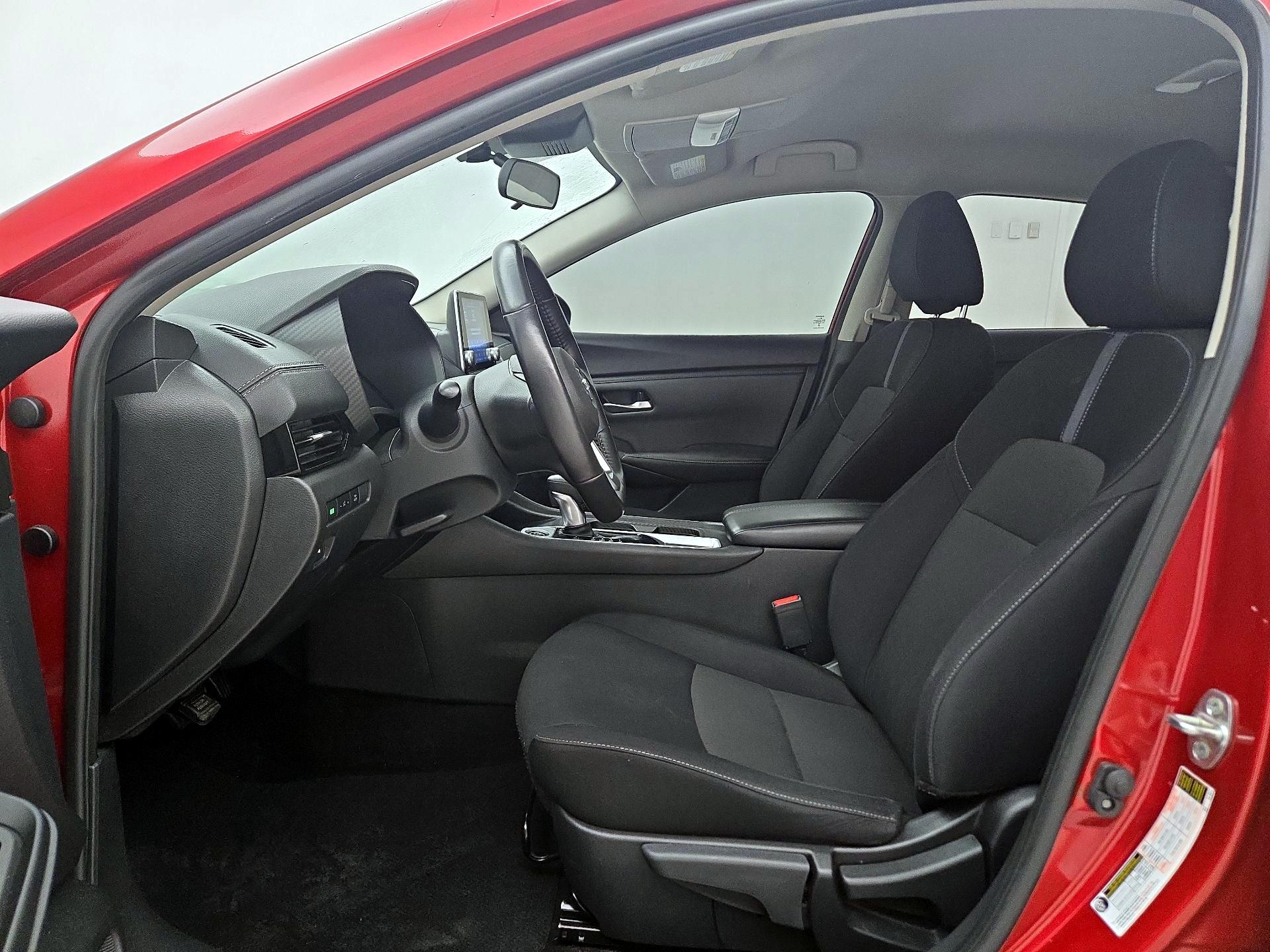Thumbnail: 2023 Nissan Sentra - 11
