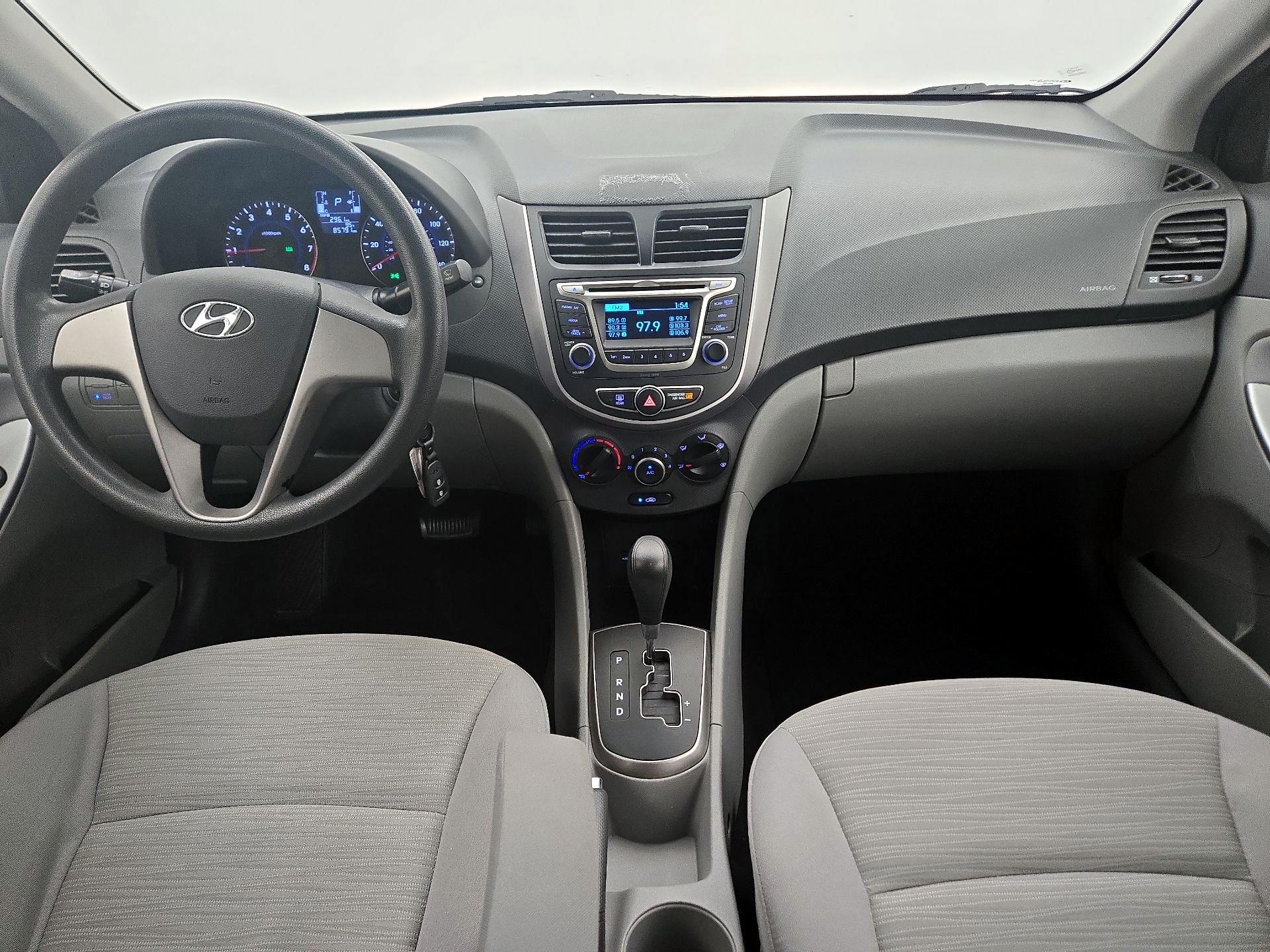 Thumbnail: 2017 Hyundai Accent - 9