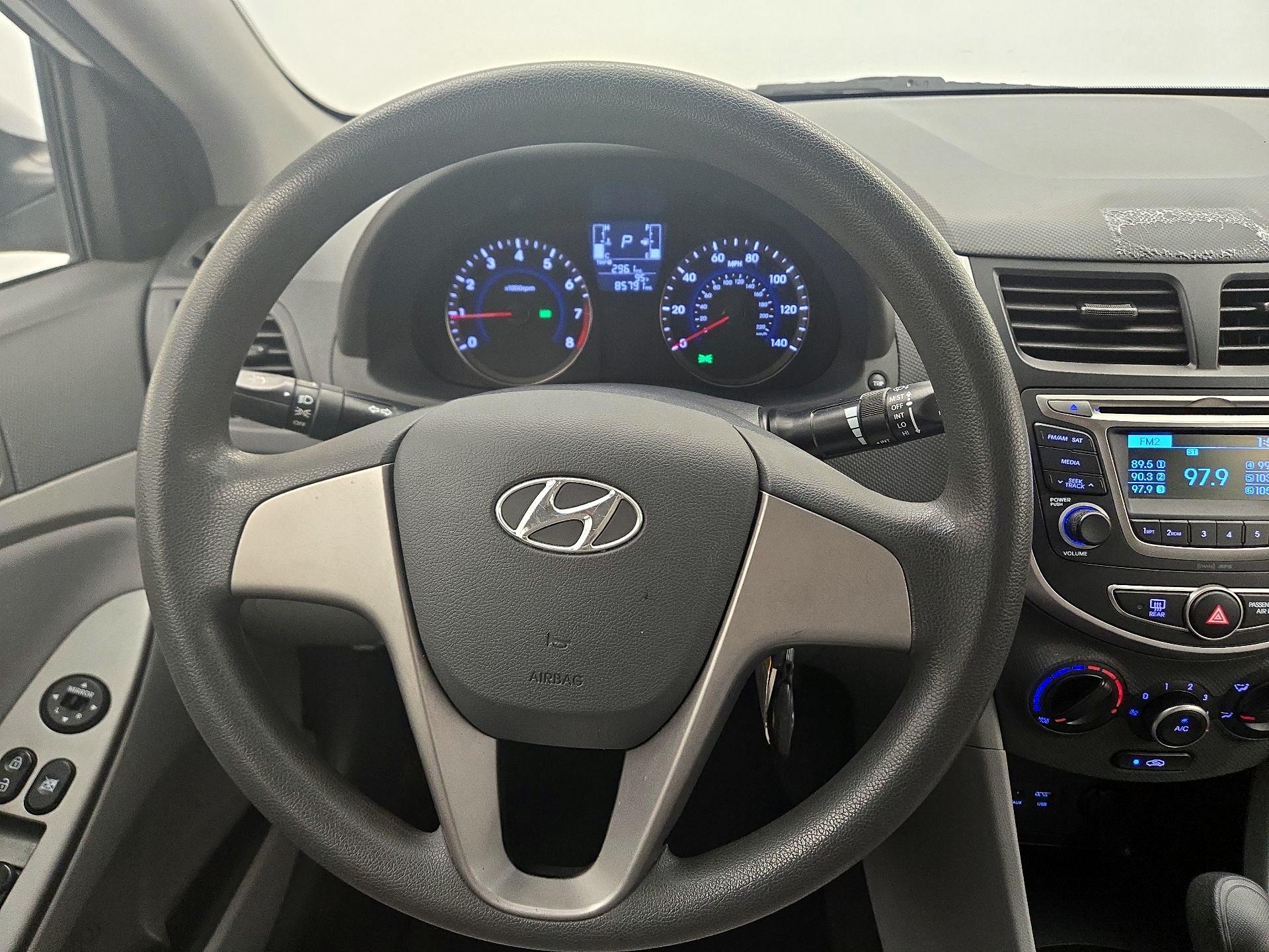Thumbnail: 2017 Hyundai Accent - 10