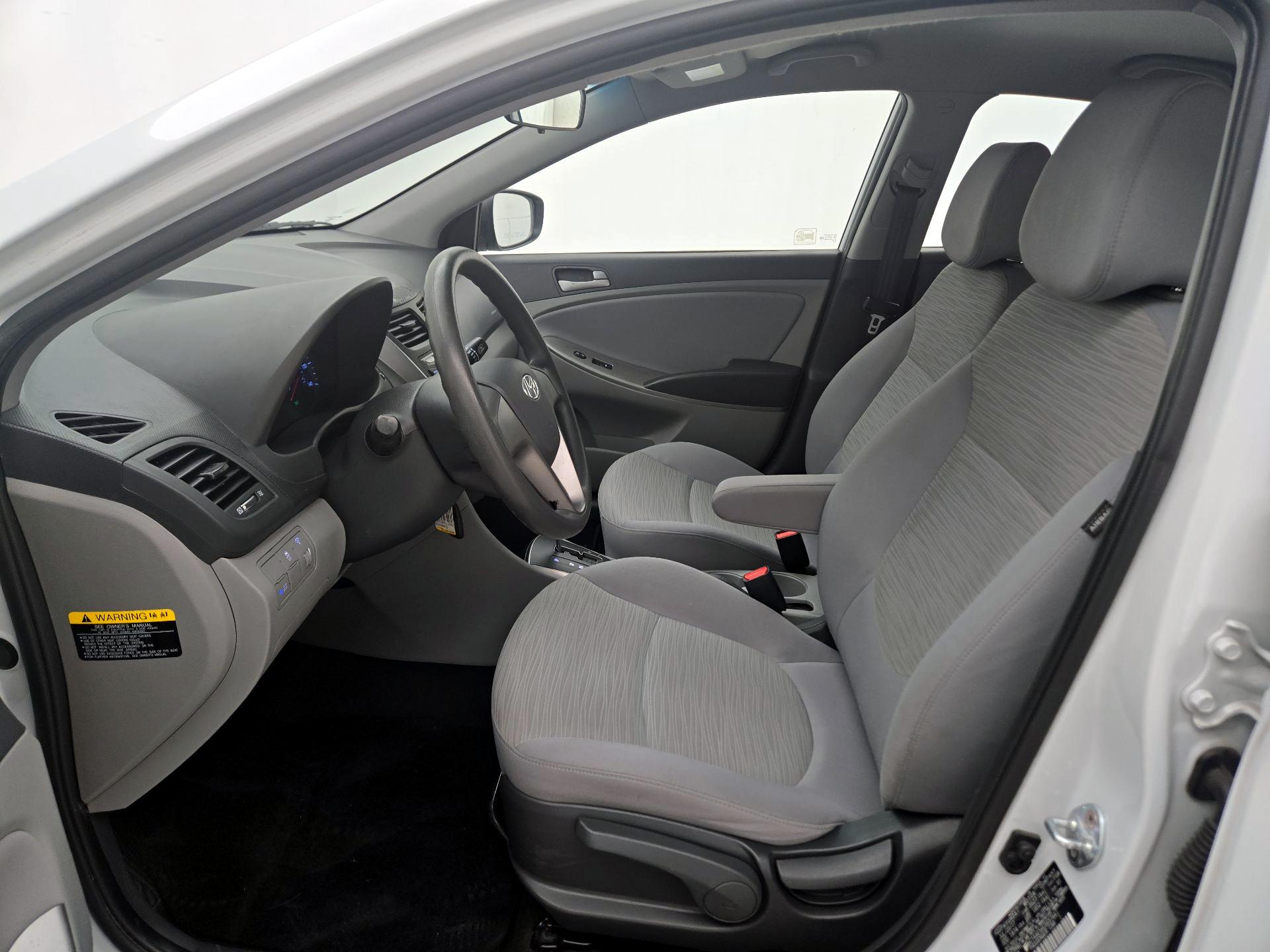 Thumbnail: 2017 Hyundai Accent - 11