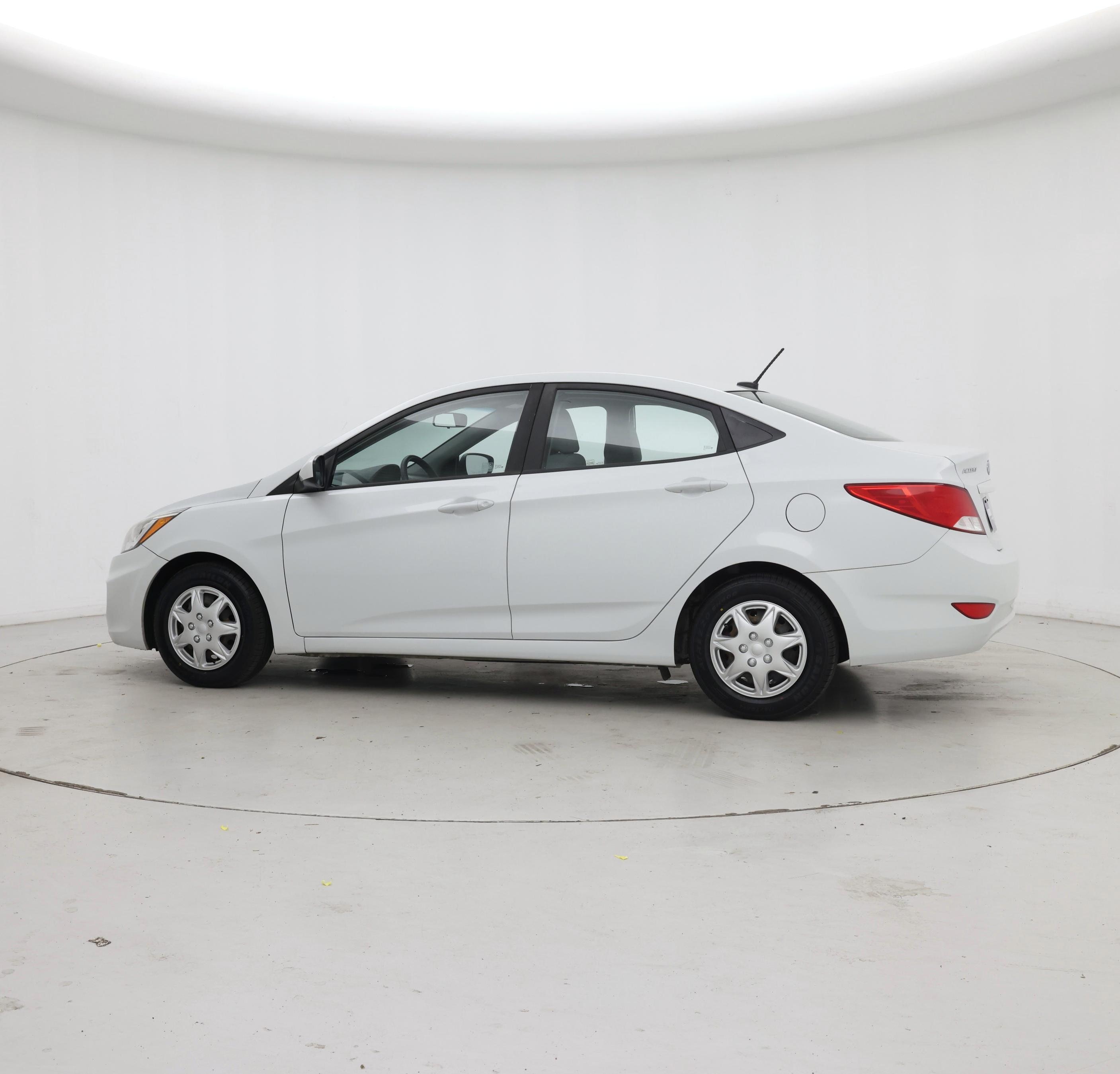 Thumbnail: 2017 Hyundai Accent - 7
