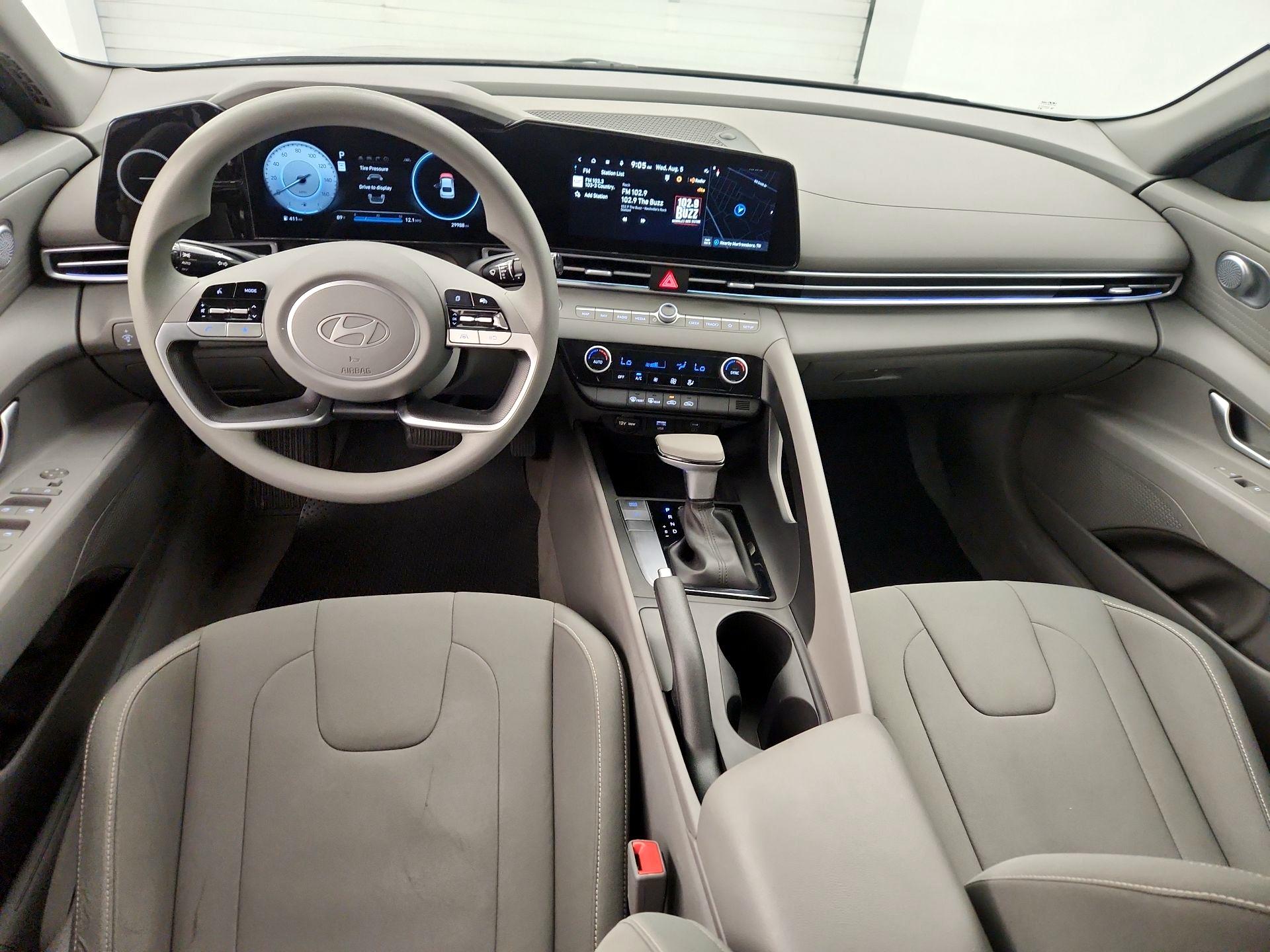 Thumbnail: 2024 Hyundai Elantra - 9