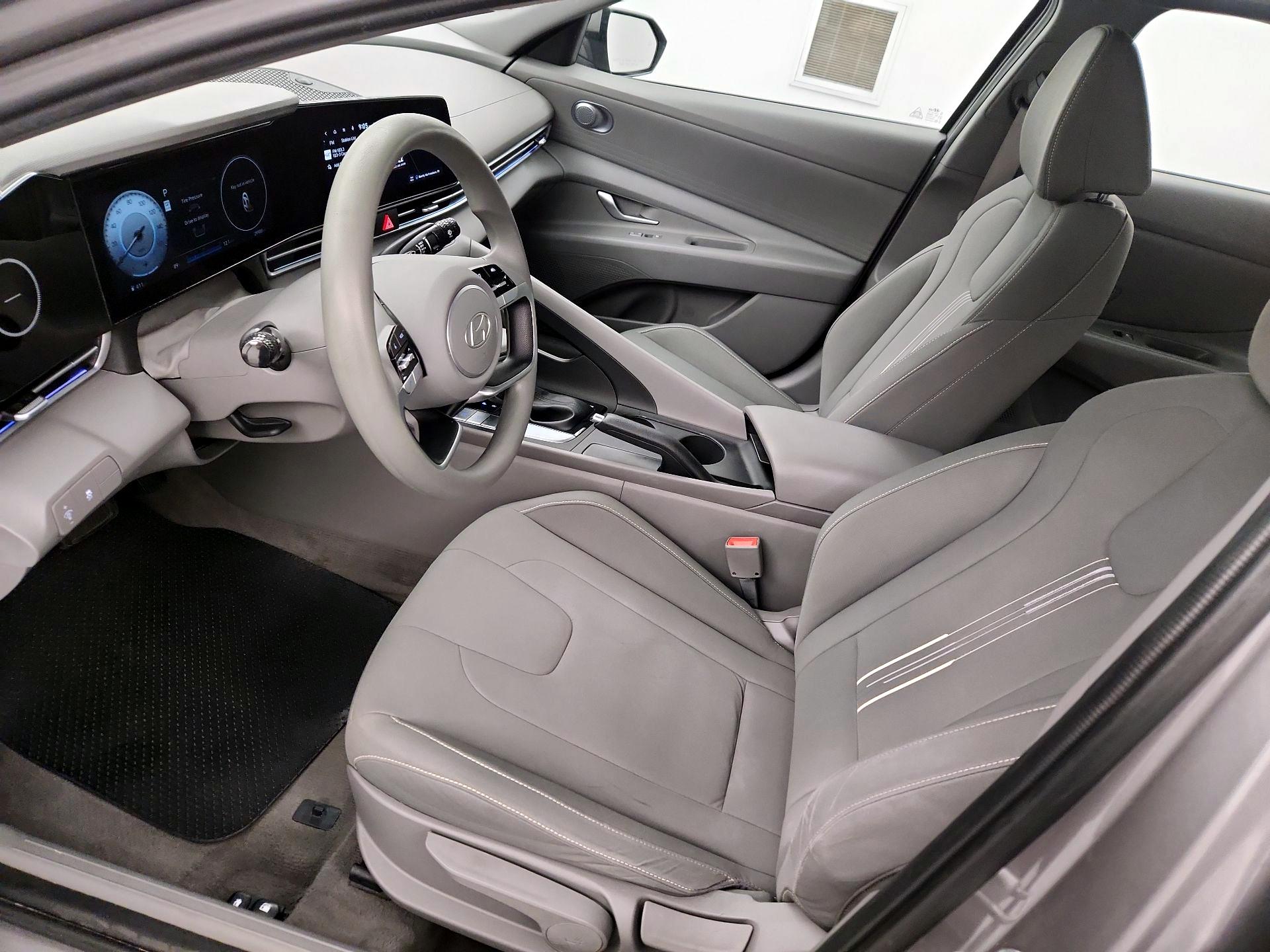 Thumbnail: 2024 Hyundai Elantra - 11