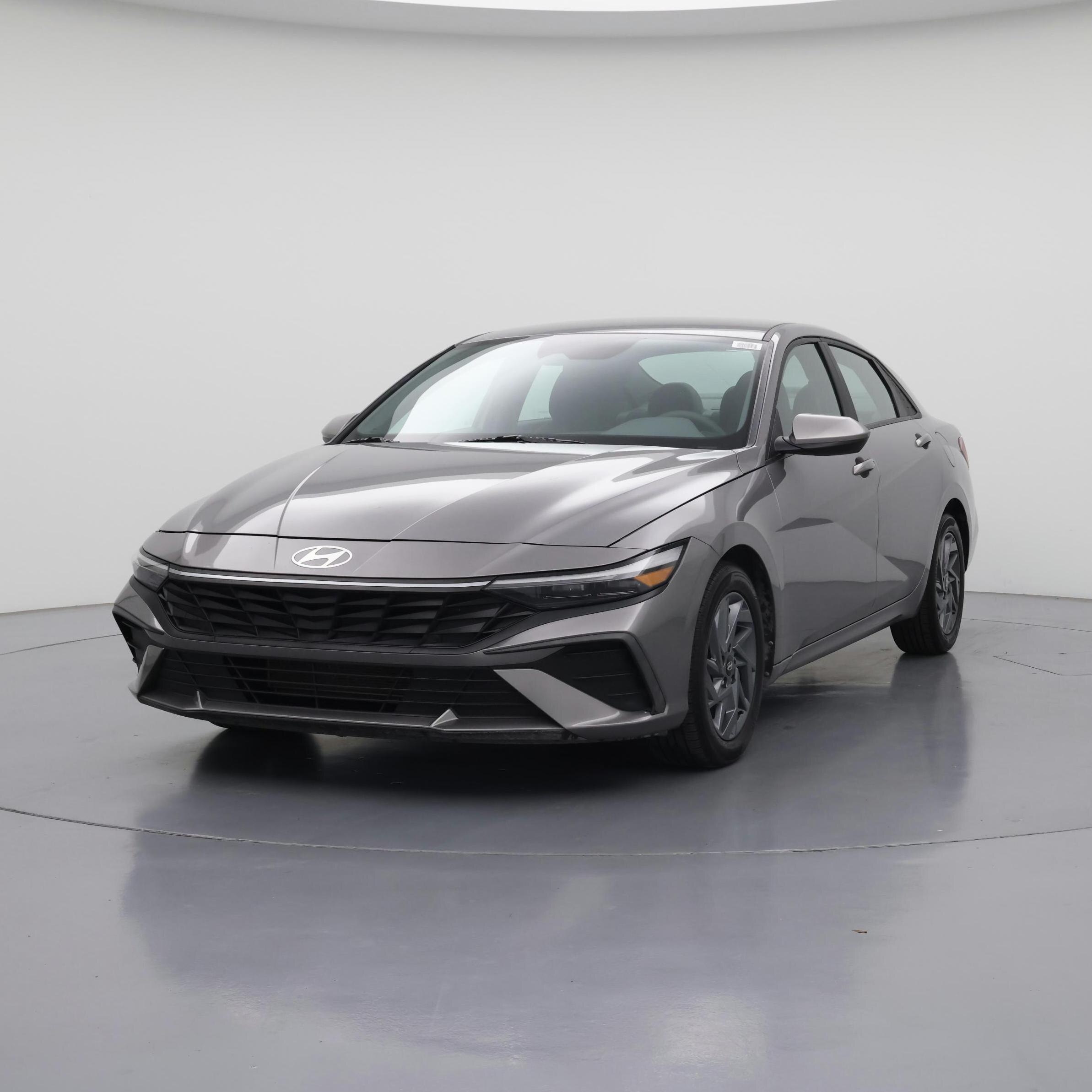 Thumbnail: 2024 Hyundai Elantra - 4
