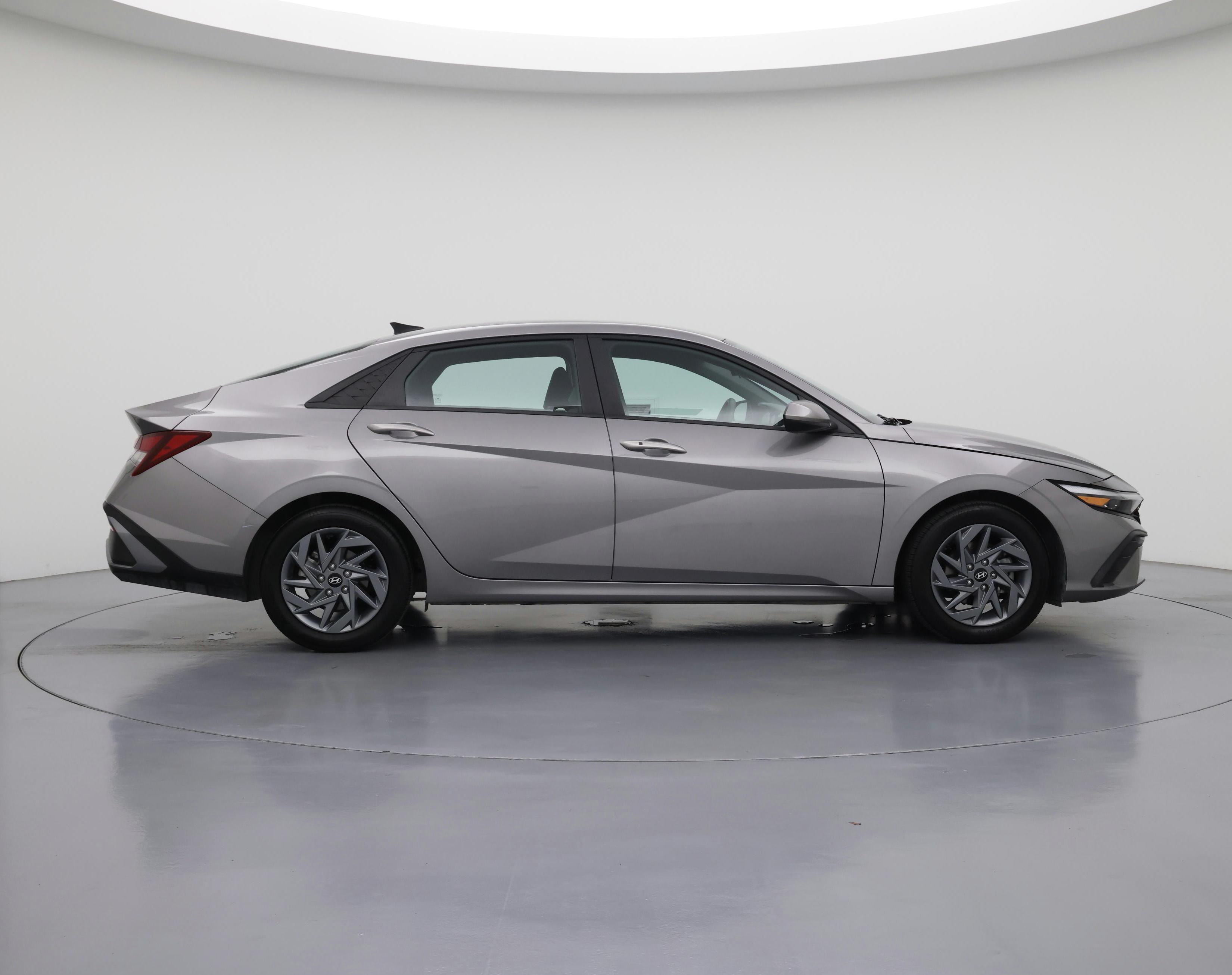 Thumbnail: 2024 Hyundai Elantra - 7