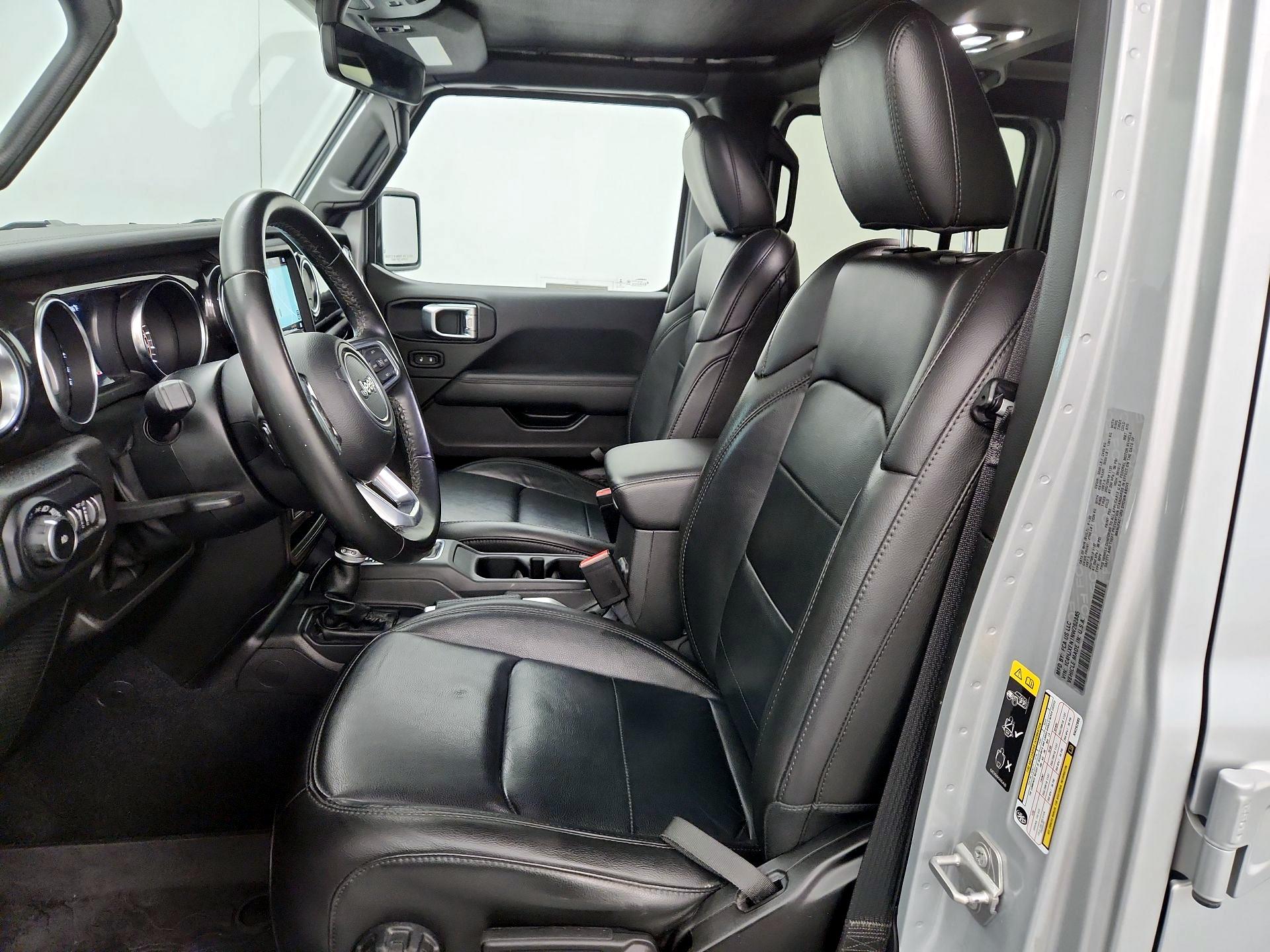 Thumbnail: 2022 Jeep Wrangler - 11