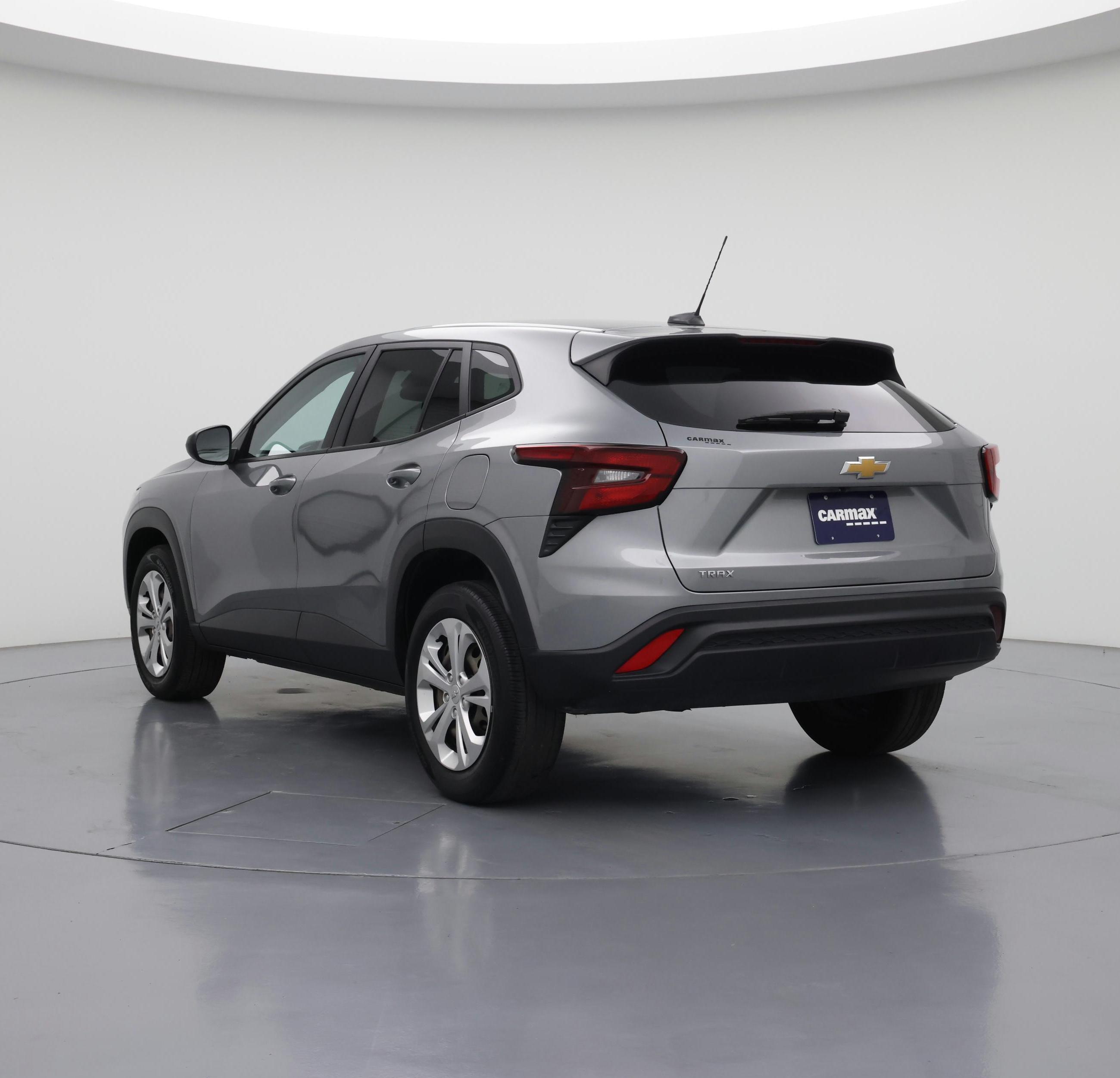 Thumbnail: 2024 Chevrolet Trax - 2
