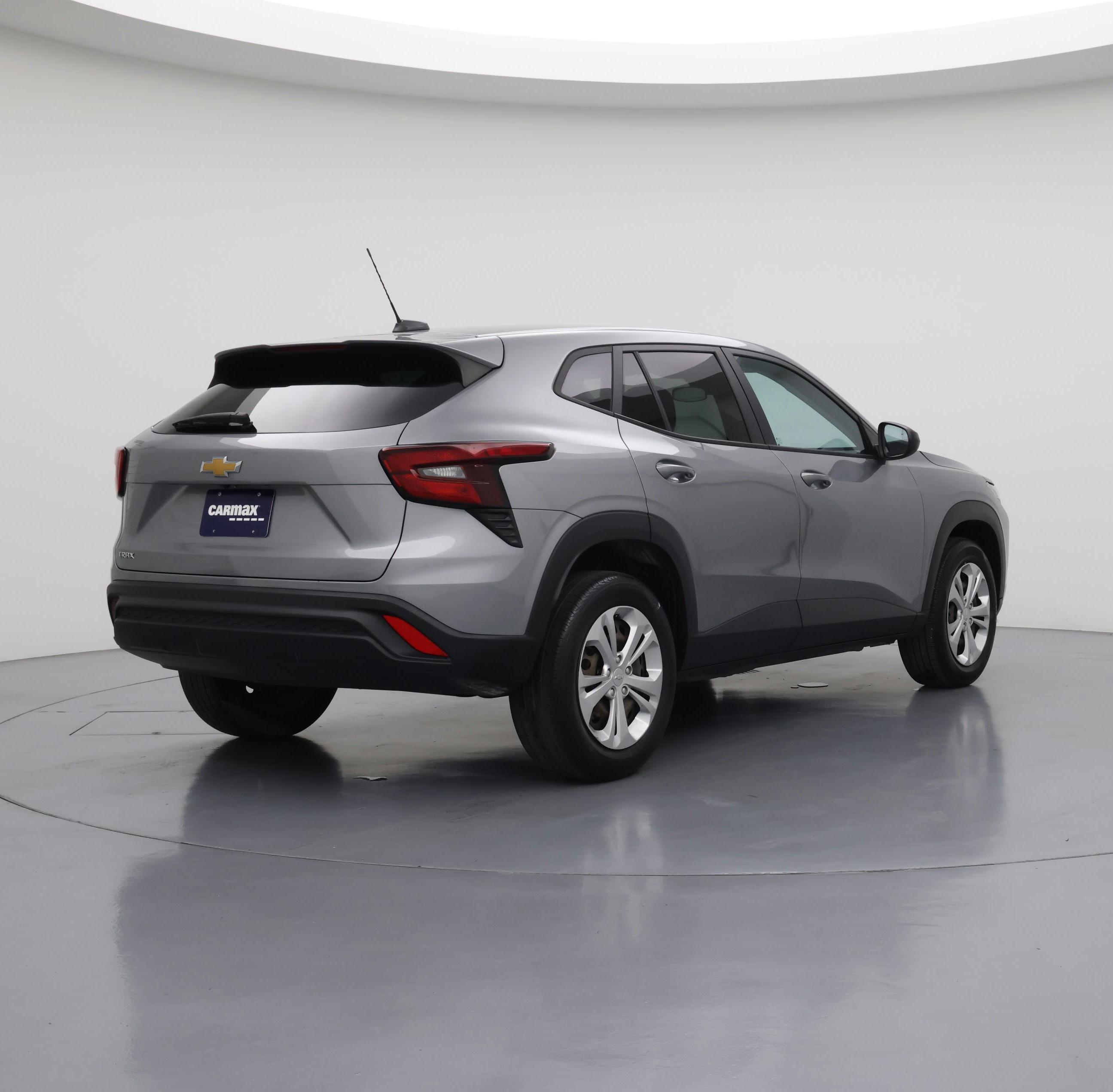 Thumbnail: 2024 Chevrolet Trax - 8