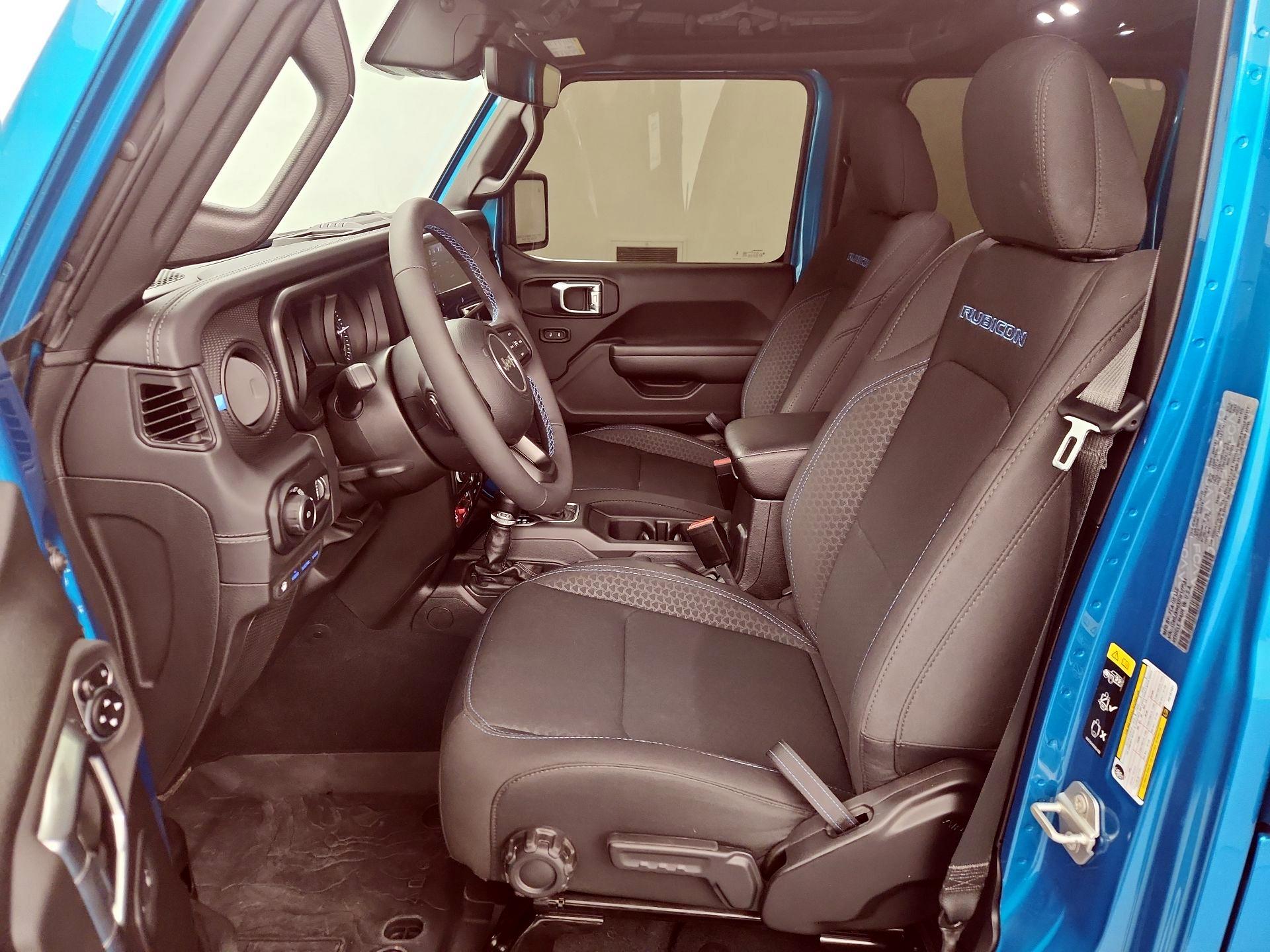 Thumbnail: 2024 Jeep Wrangler - 11