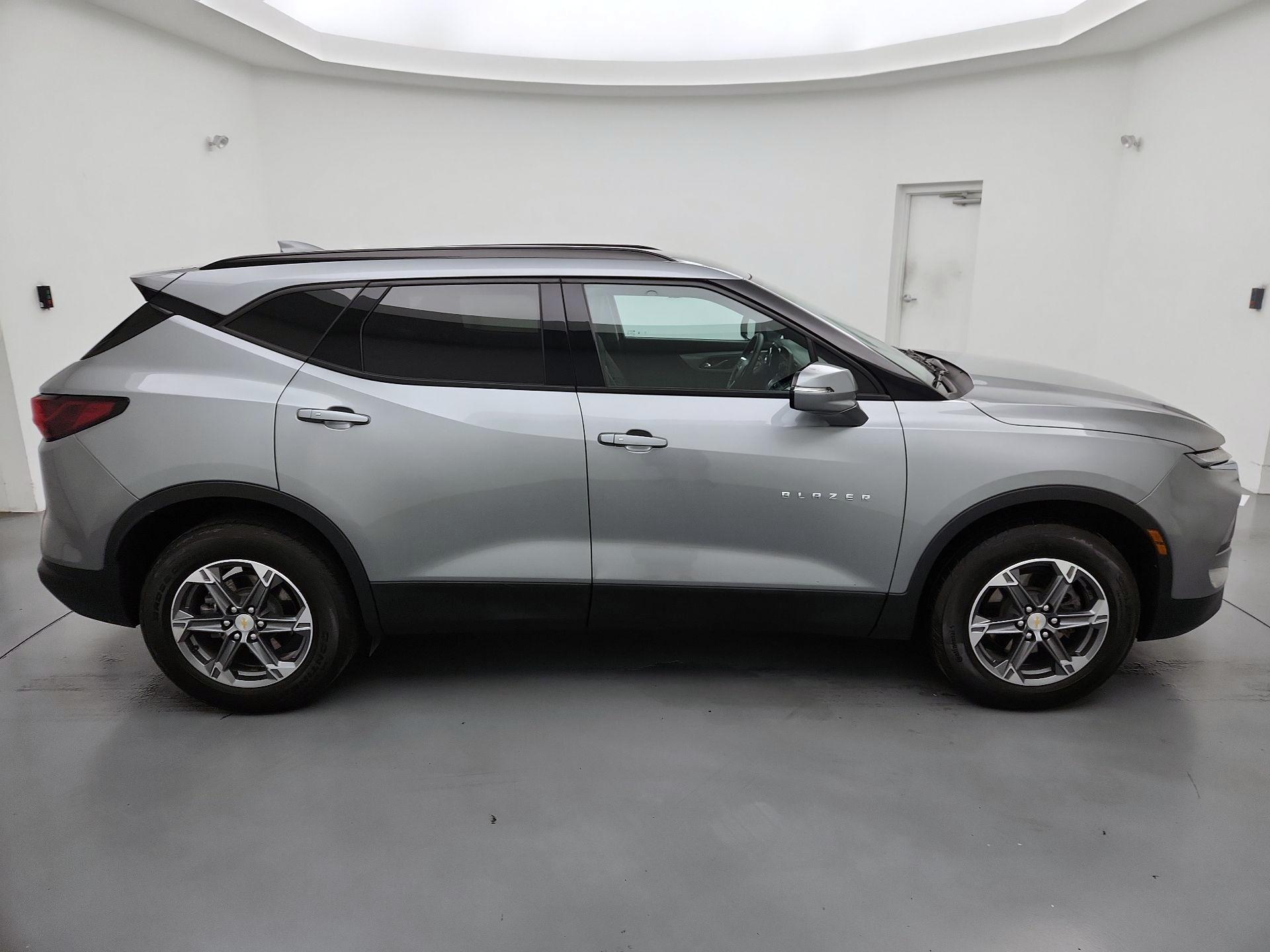 Thumbnail: 2024 Chevrolet Blazer - 4
