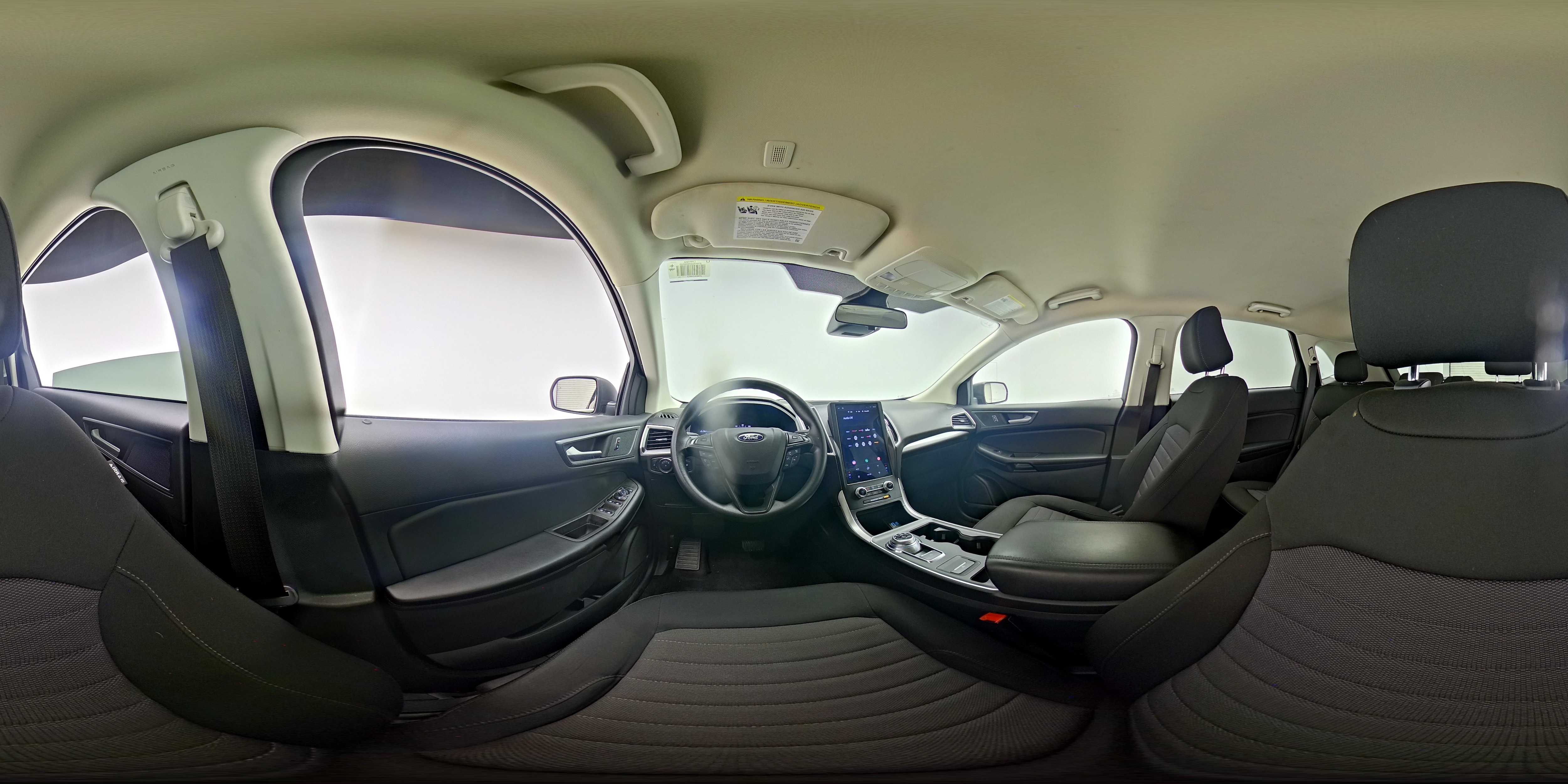 2024 Ford Edge SE - Photo 24