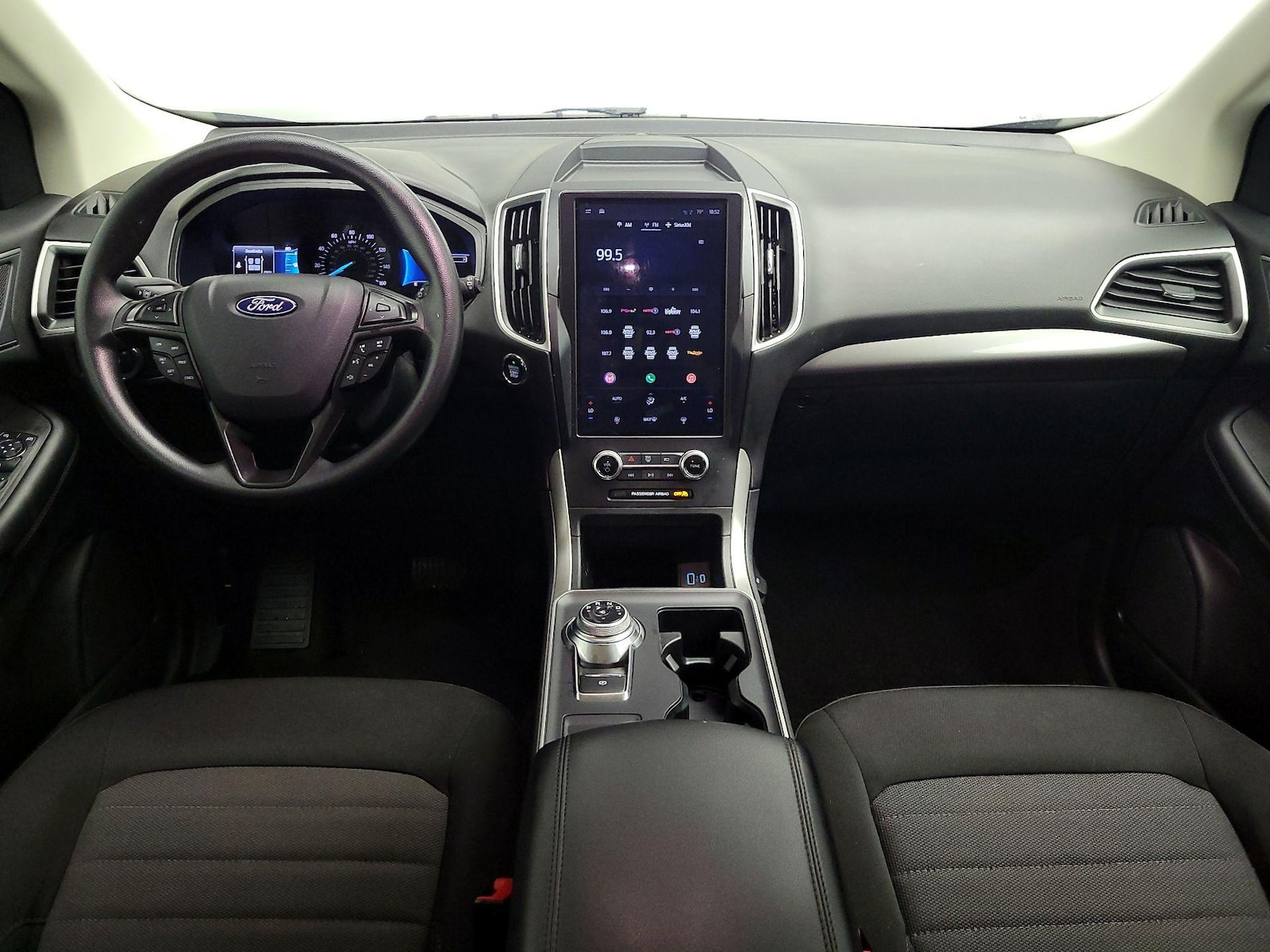 2024 Ford Edge SE - Photo 10