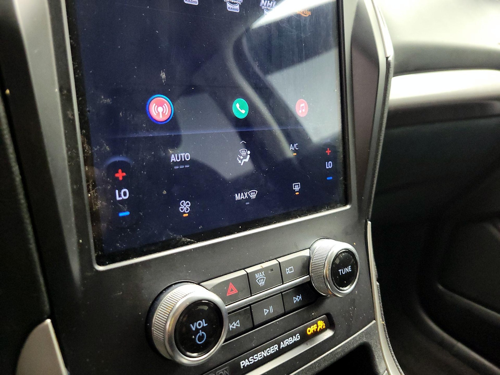 2024 Ford Edge SE - Photo 16
