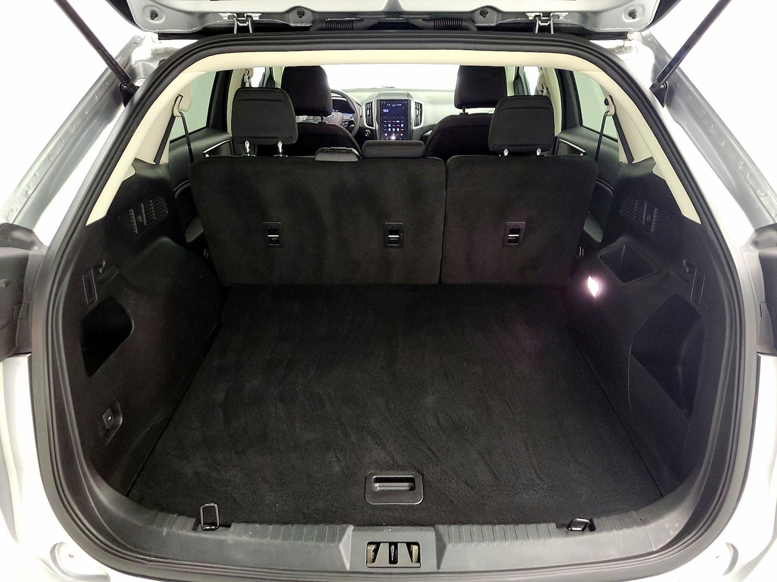 2024 Ford Edge SE - Photo 19