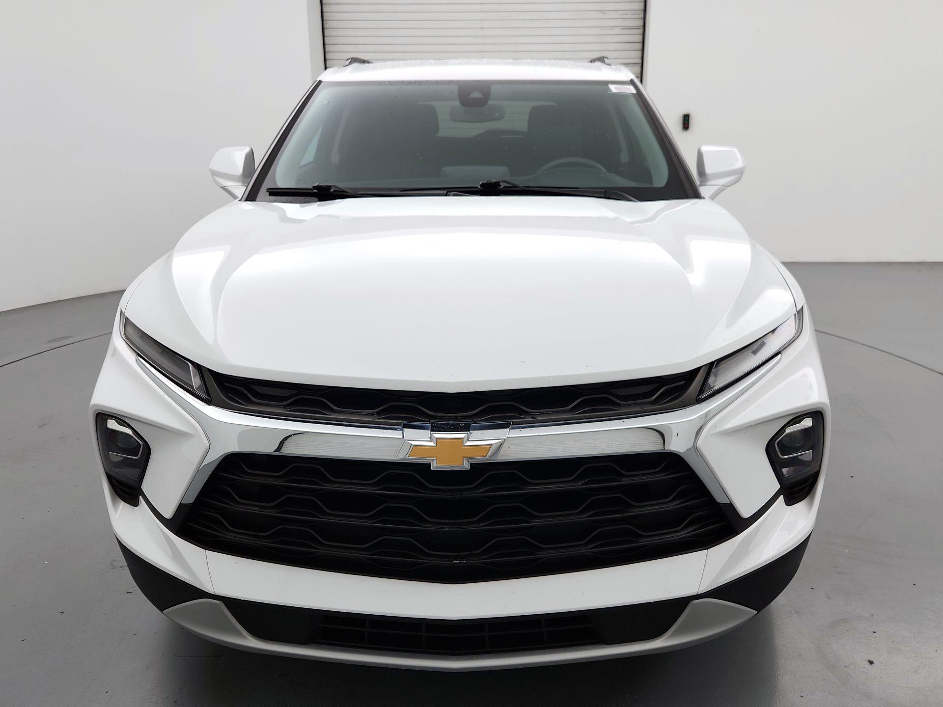 Thumbnail: 2023 Chevrolet Blazer - 2