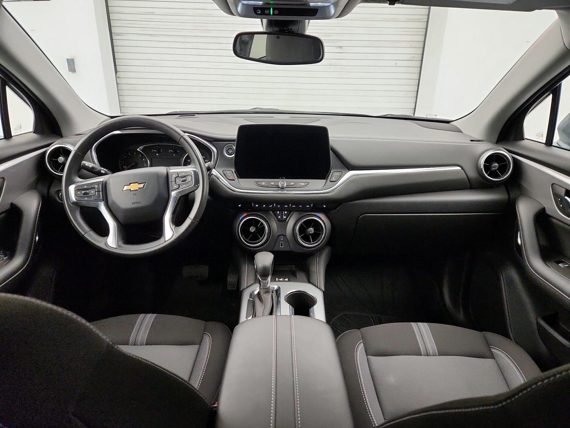 Thumbnail: 2023 Chevrolet Blazer - 9